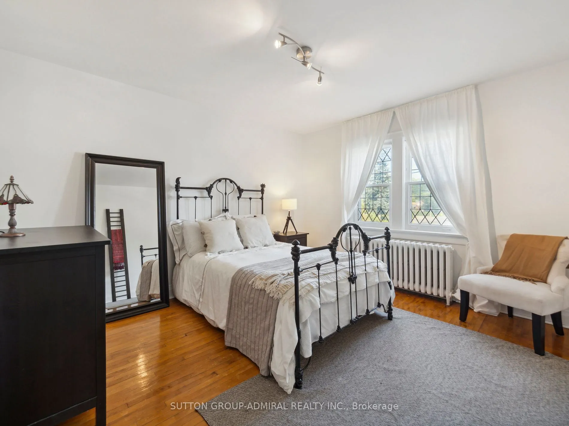 4 Don Mills Road