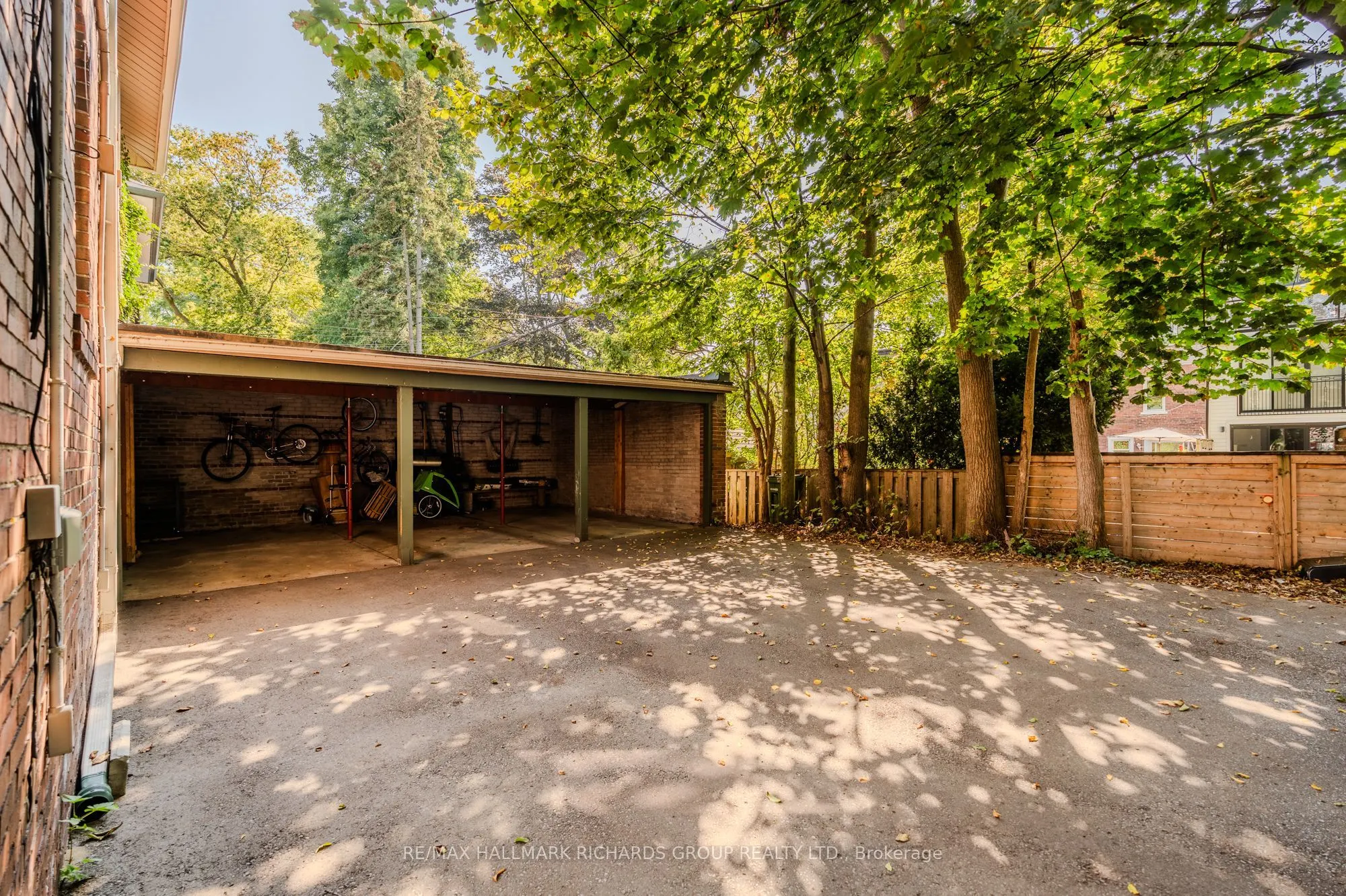 82 Wineva Avenue, #Upper