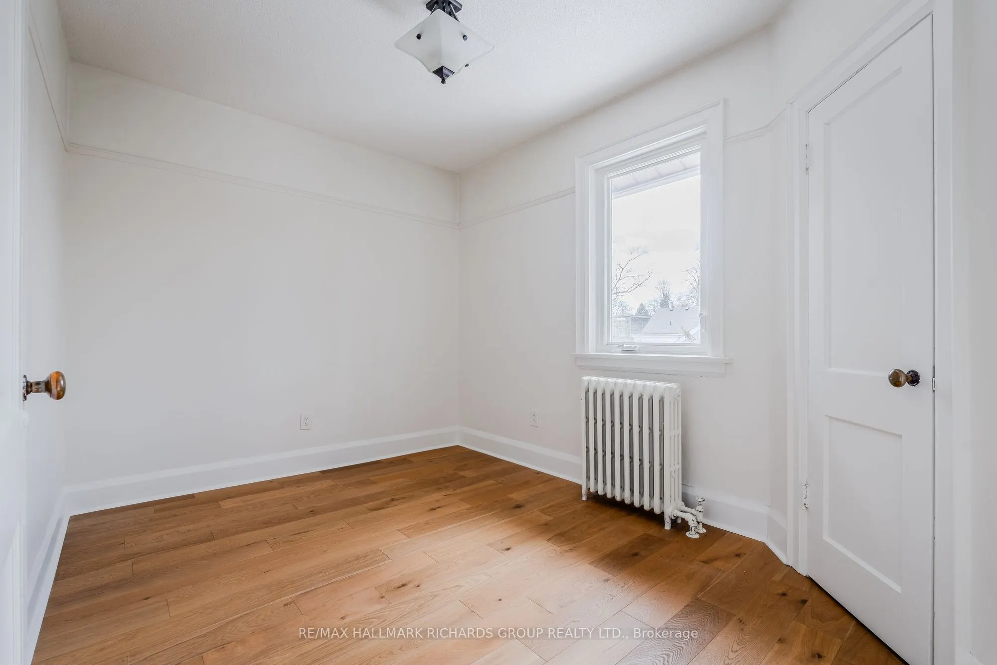 82 Wineva Avenue, #Upper