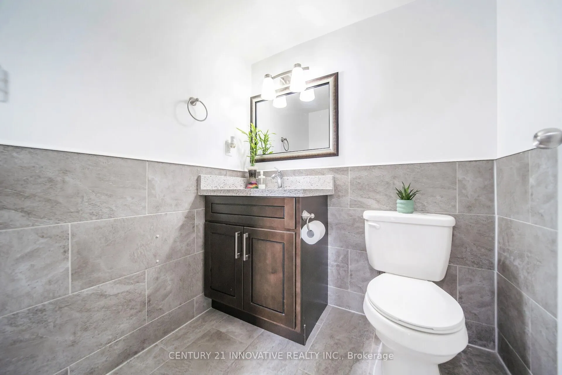 100 Wingarden Court, #913