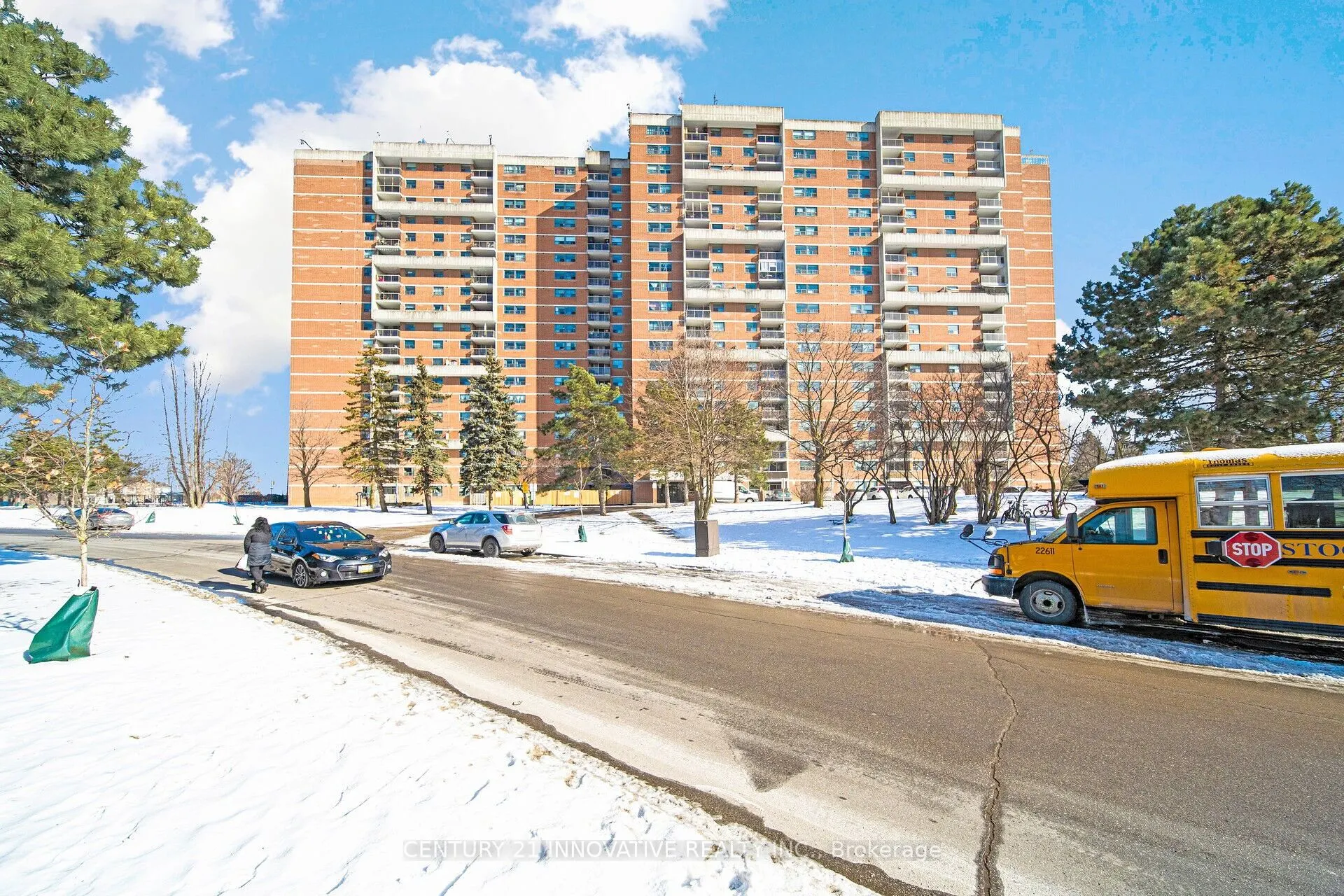 100 Wingarden Court, #913
