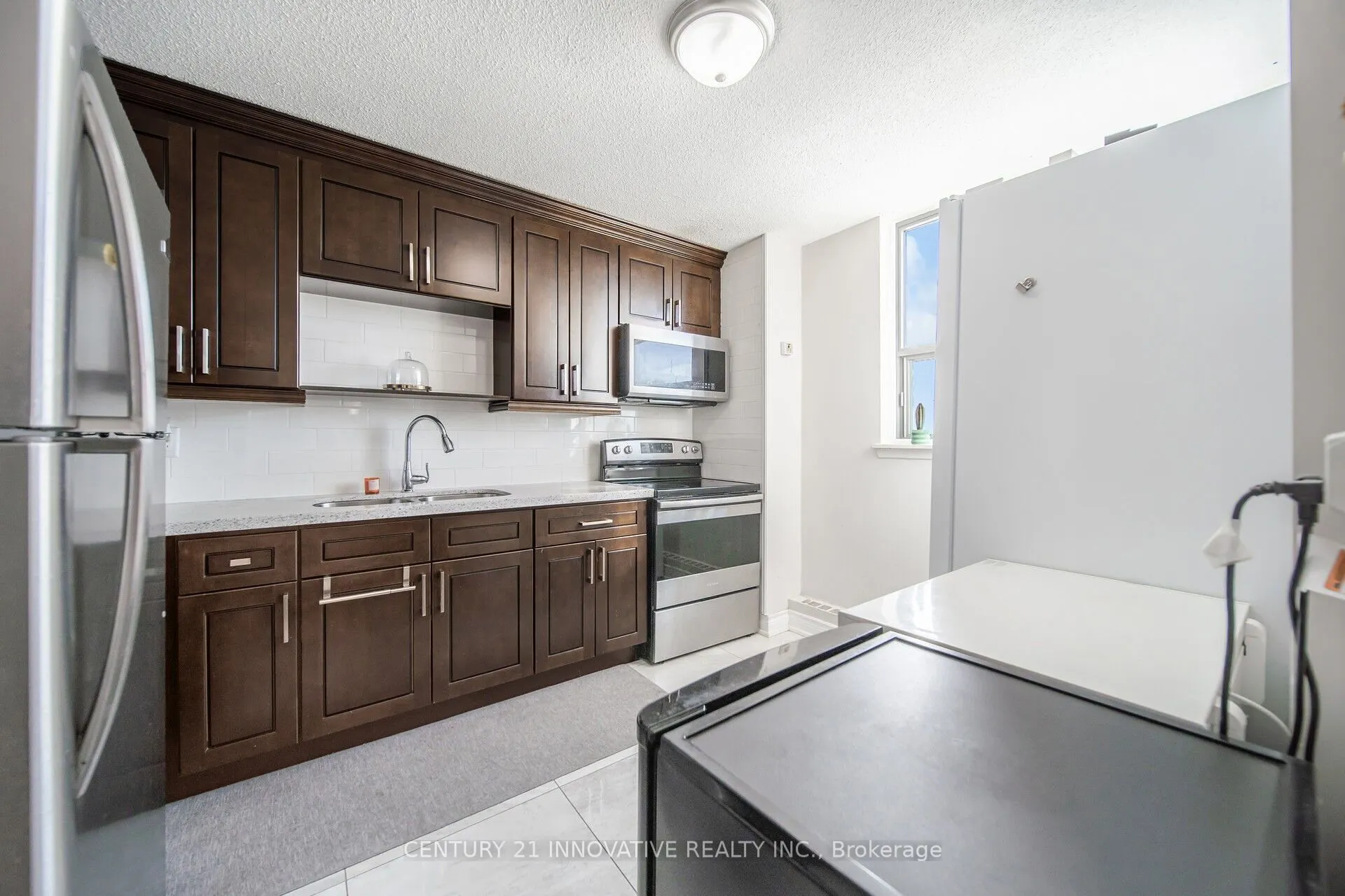 100 Wingarden Court, #913