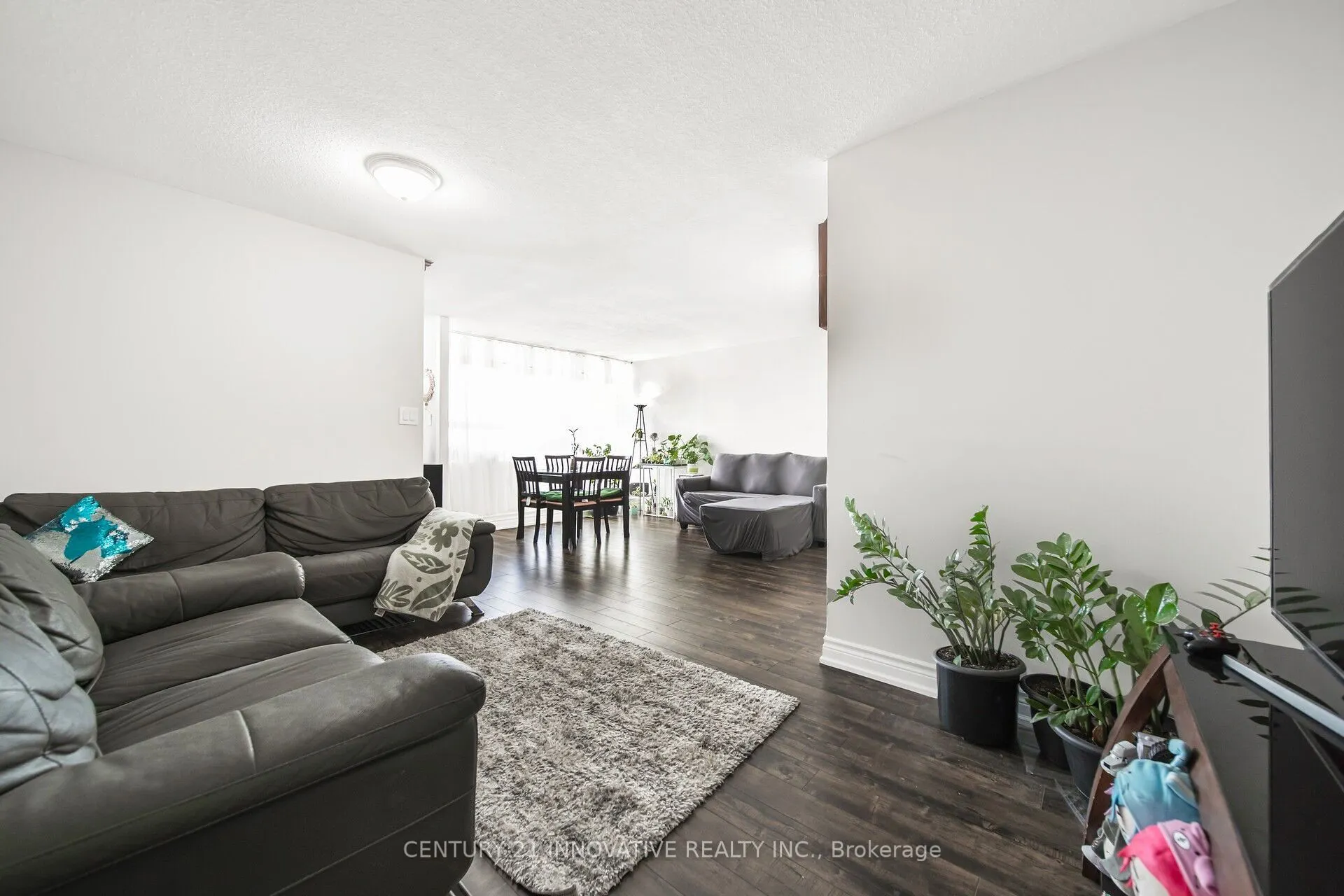 100 Wingarden Court, #913
