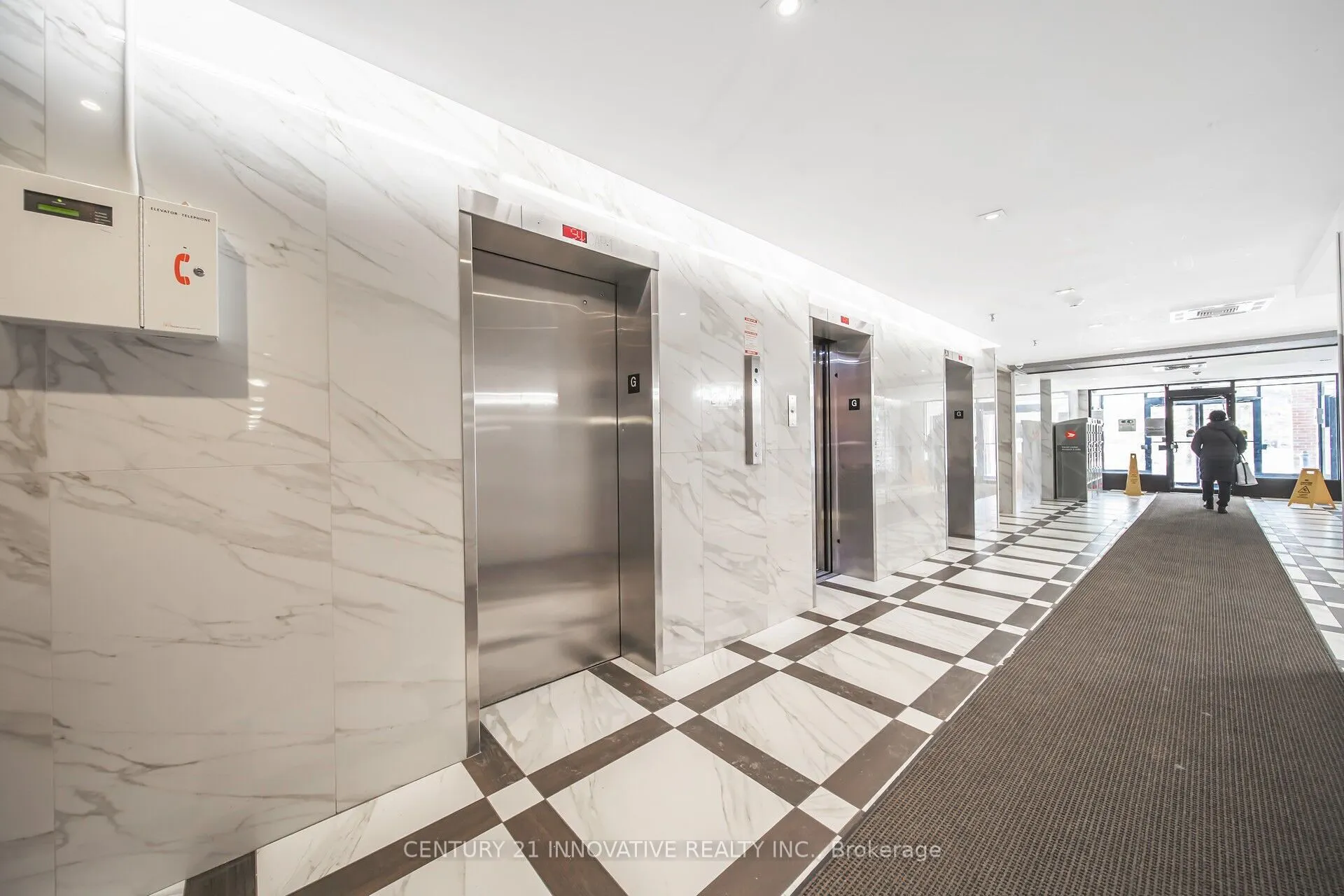 100 Wingarden Court, #913