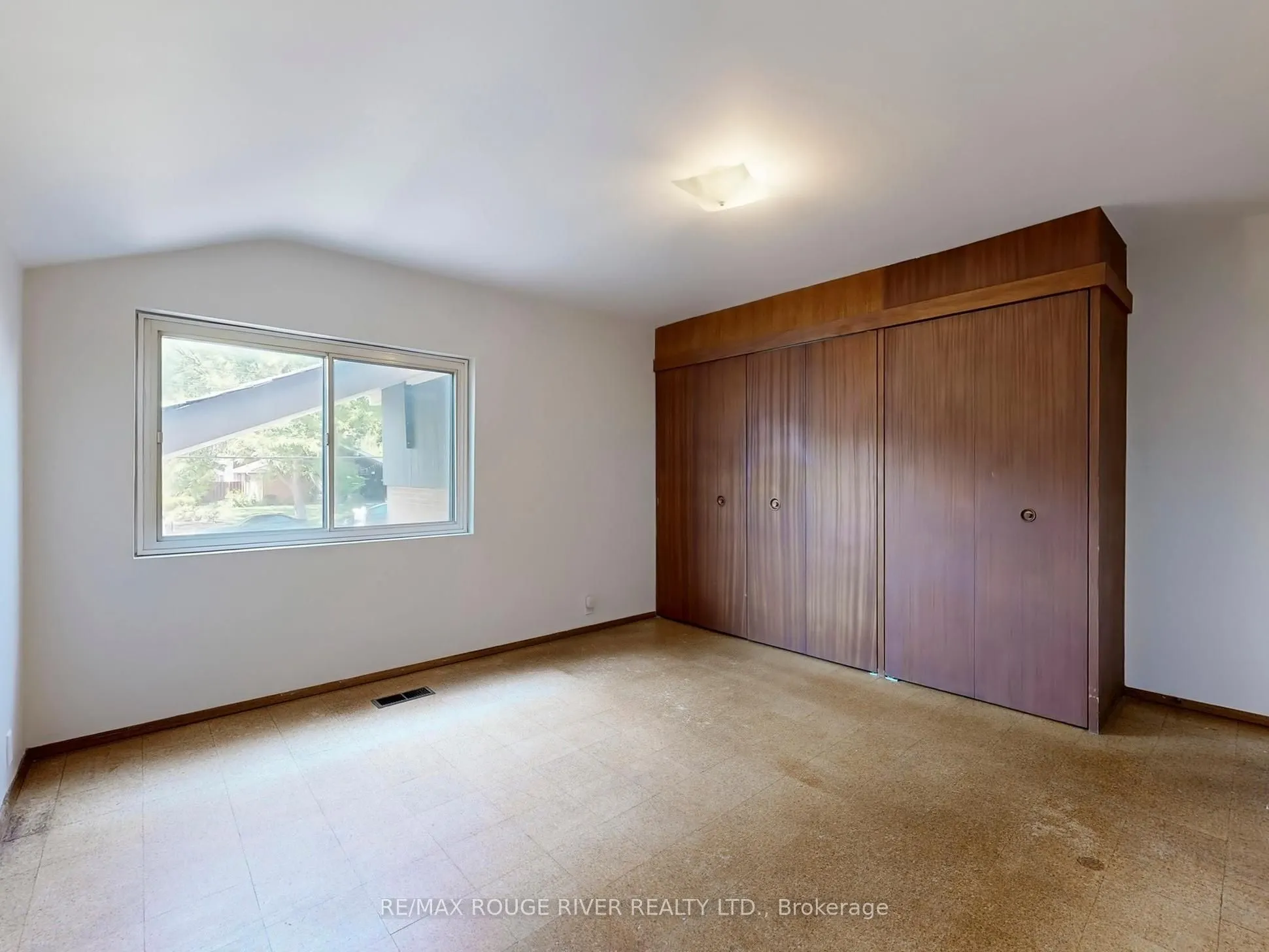 101 Oakley Boulevard