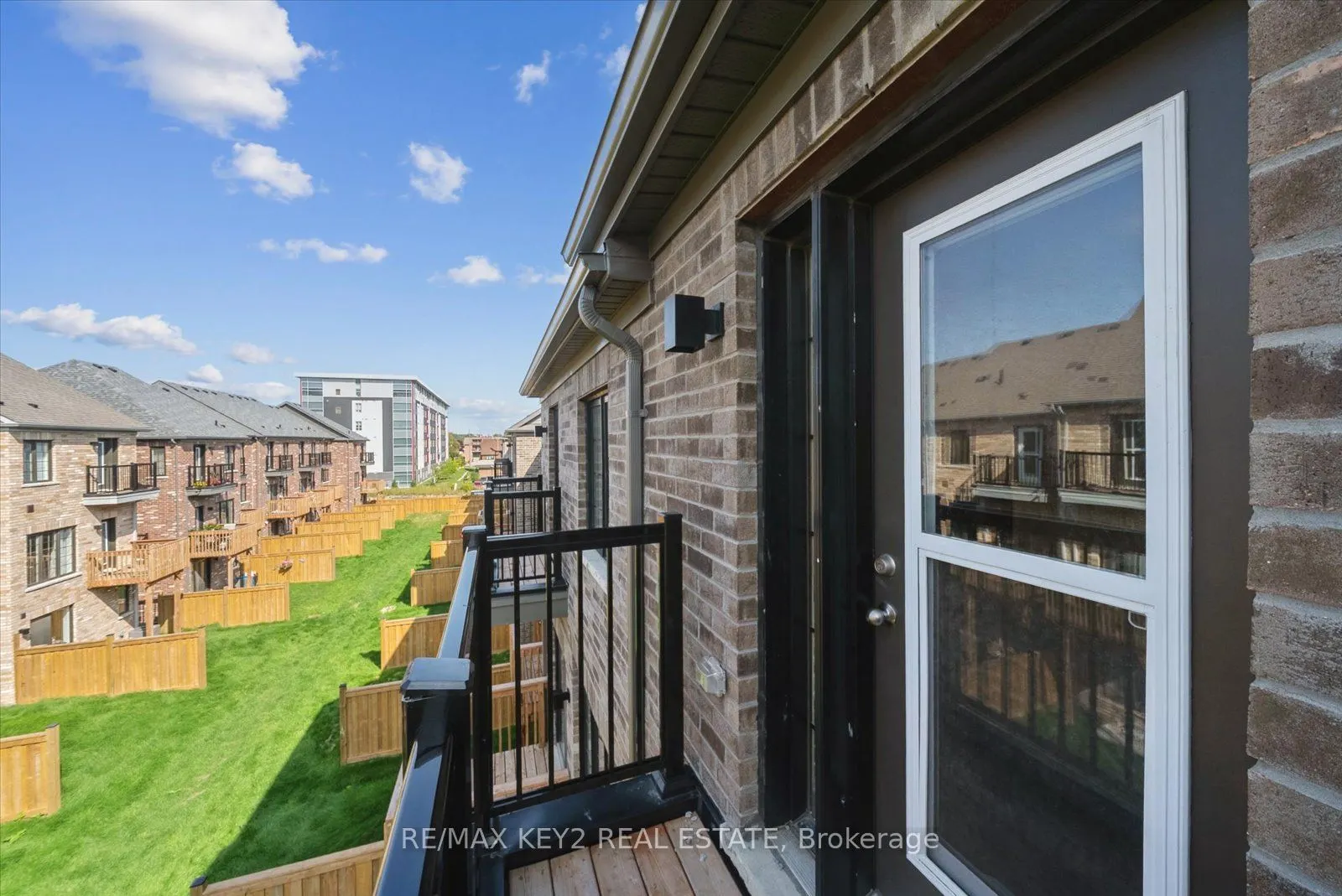 8 Calloway Way
