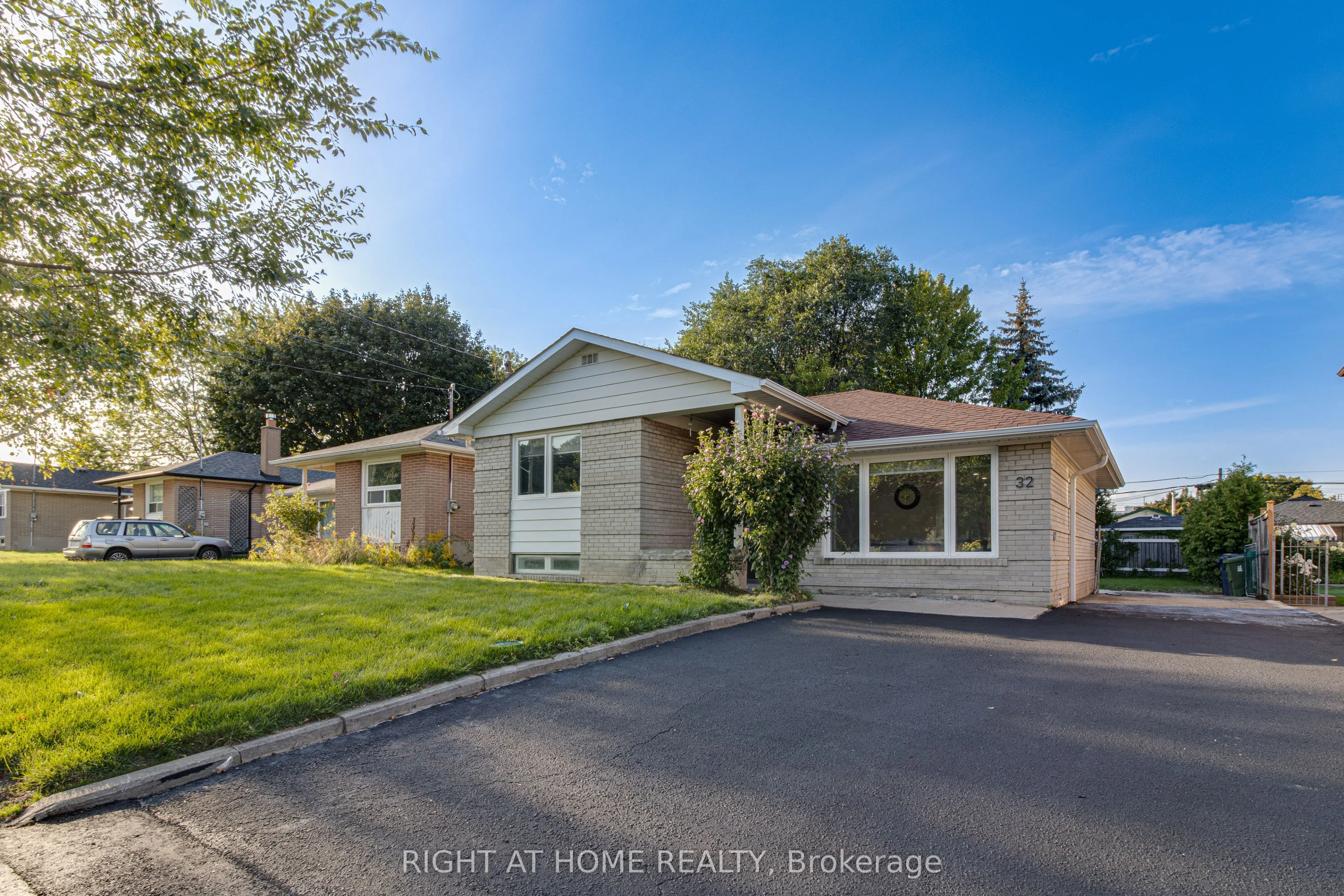 32 tara Avenue