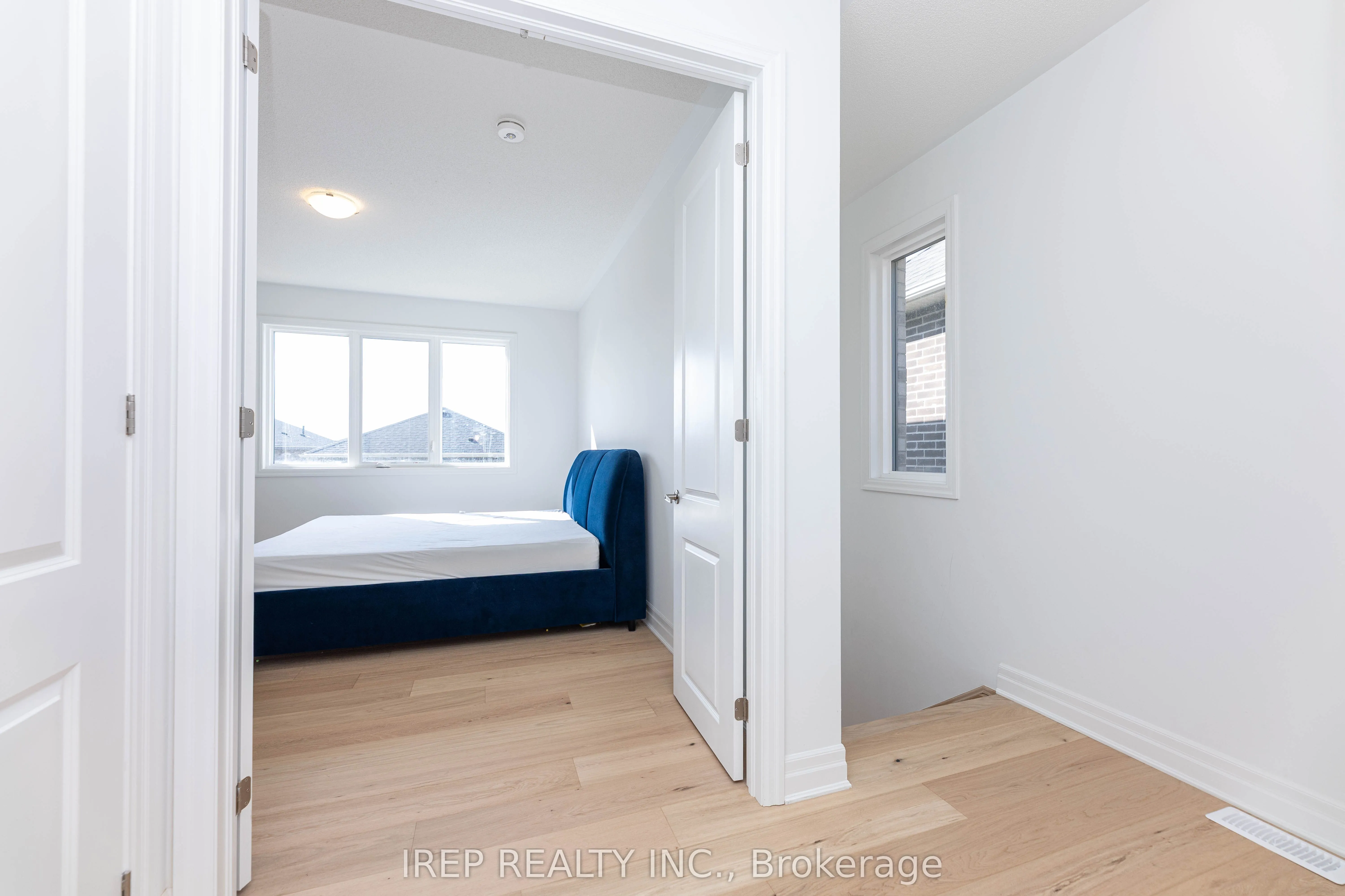 1355 Glamorgan Manor