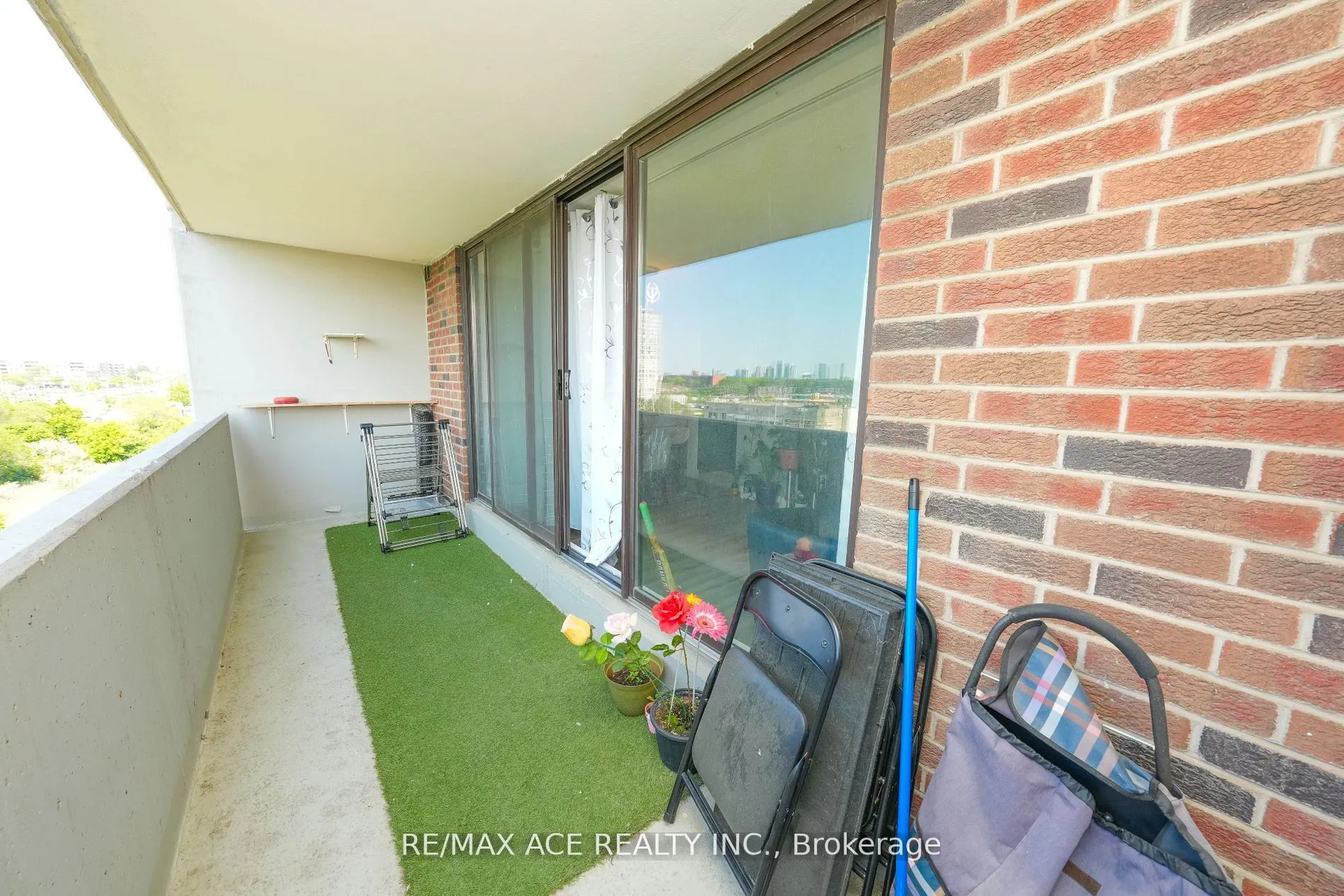 301 Prudential Drive, #701