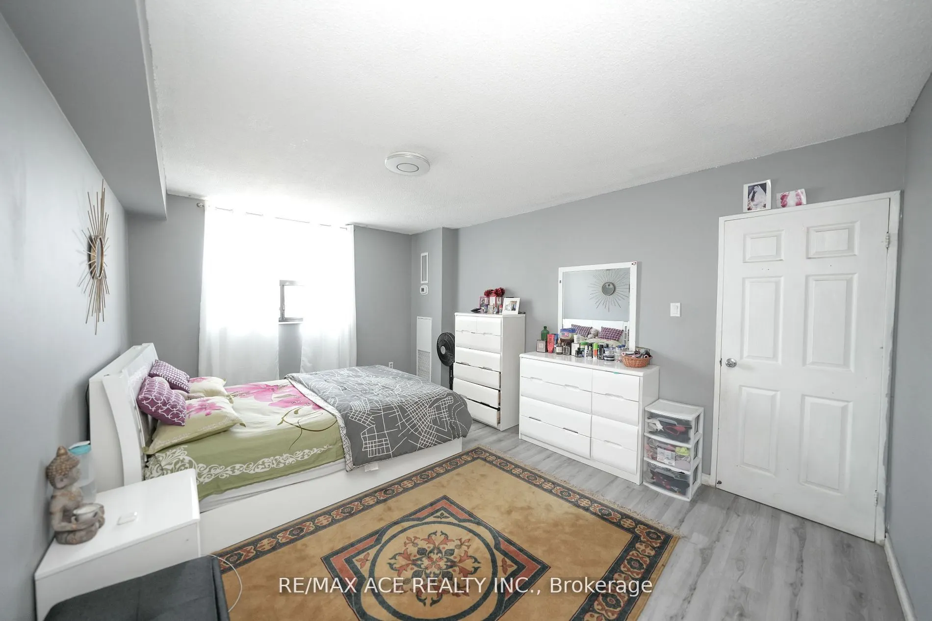 301 Prudential Drive, #701