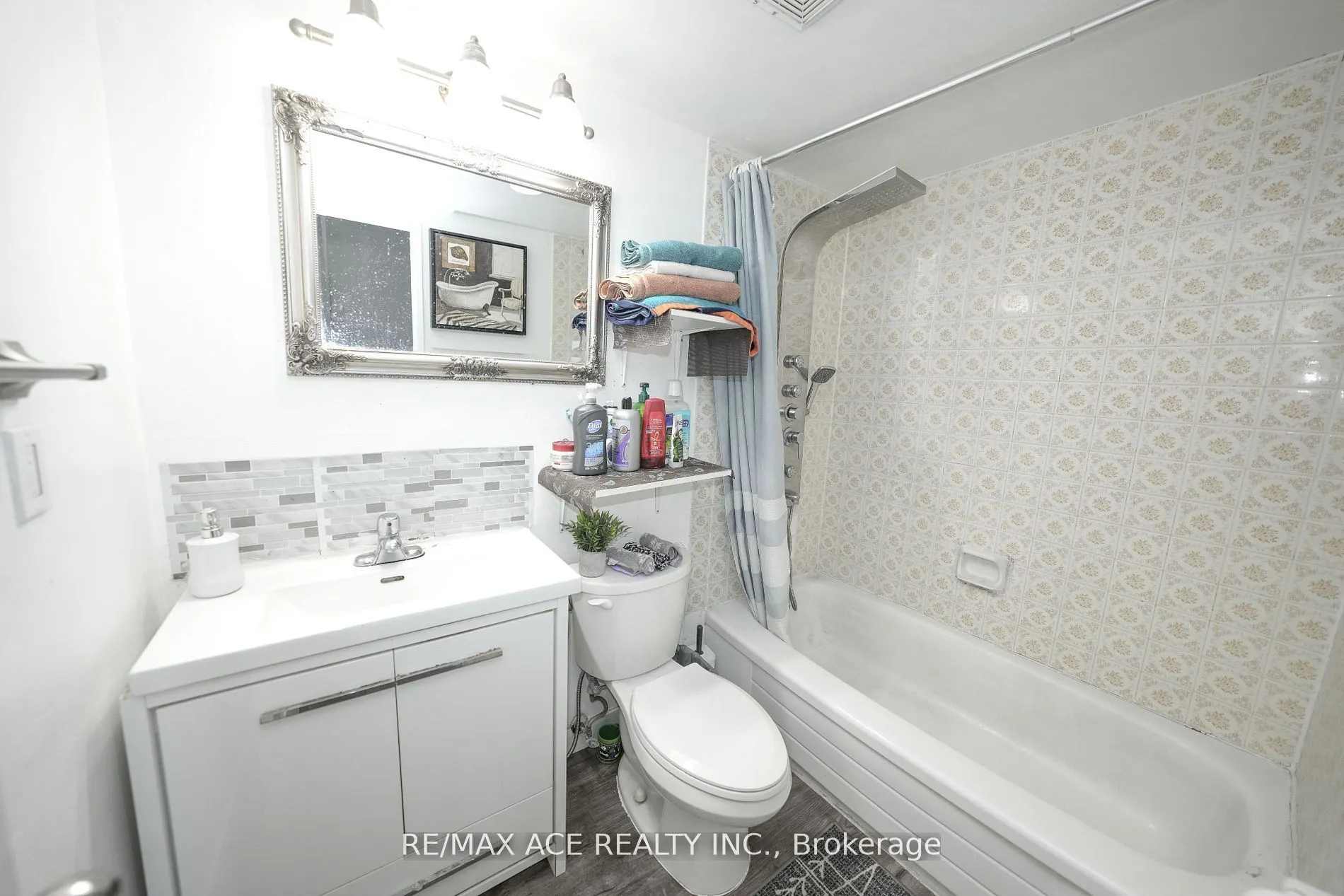 301 Prudential Drive, #701