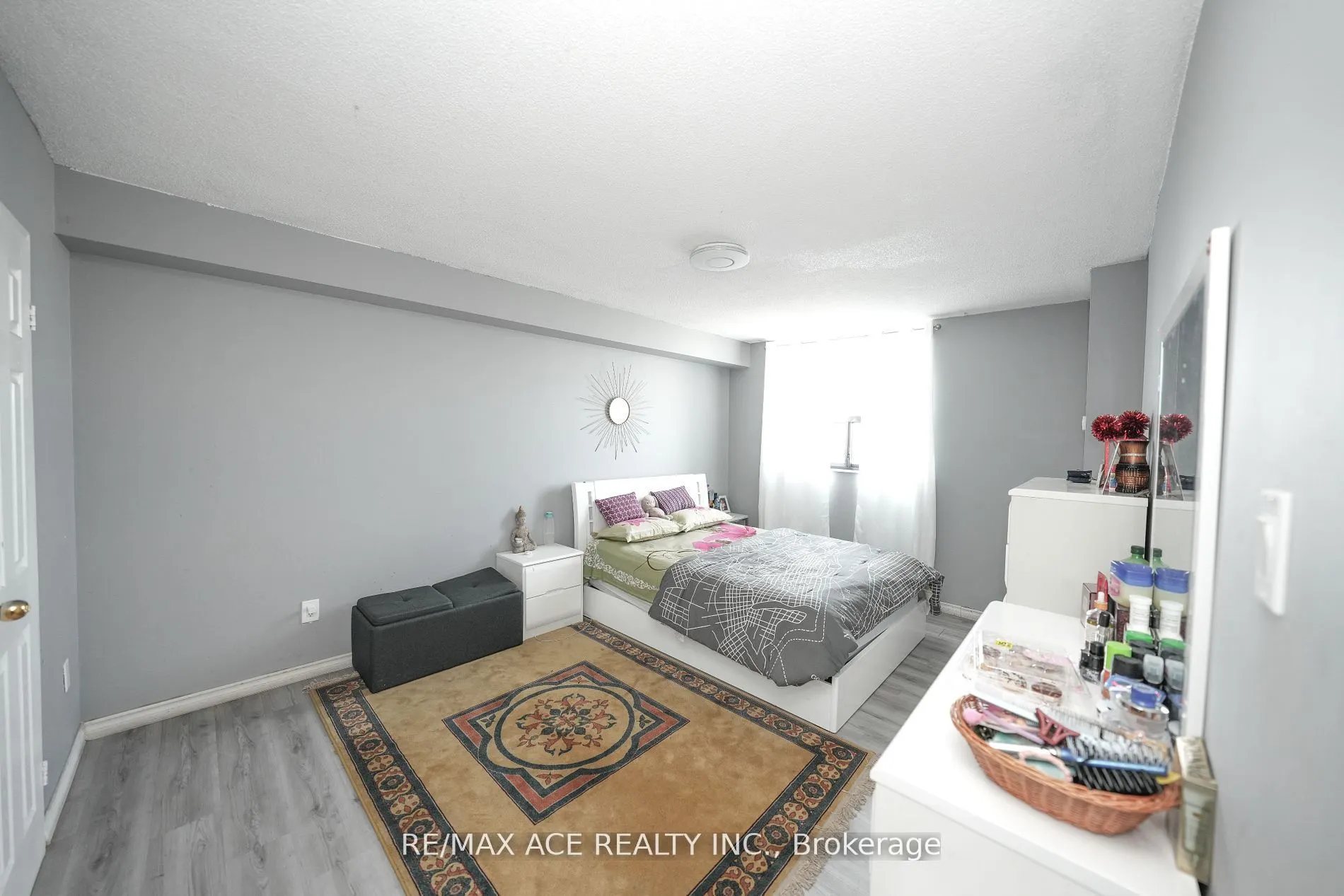 301 Prudential Drive, #701