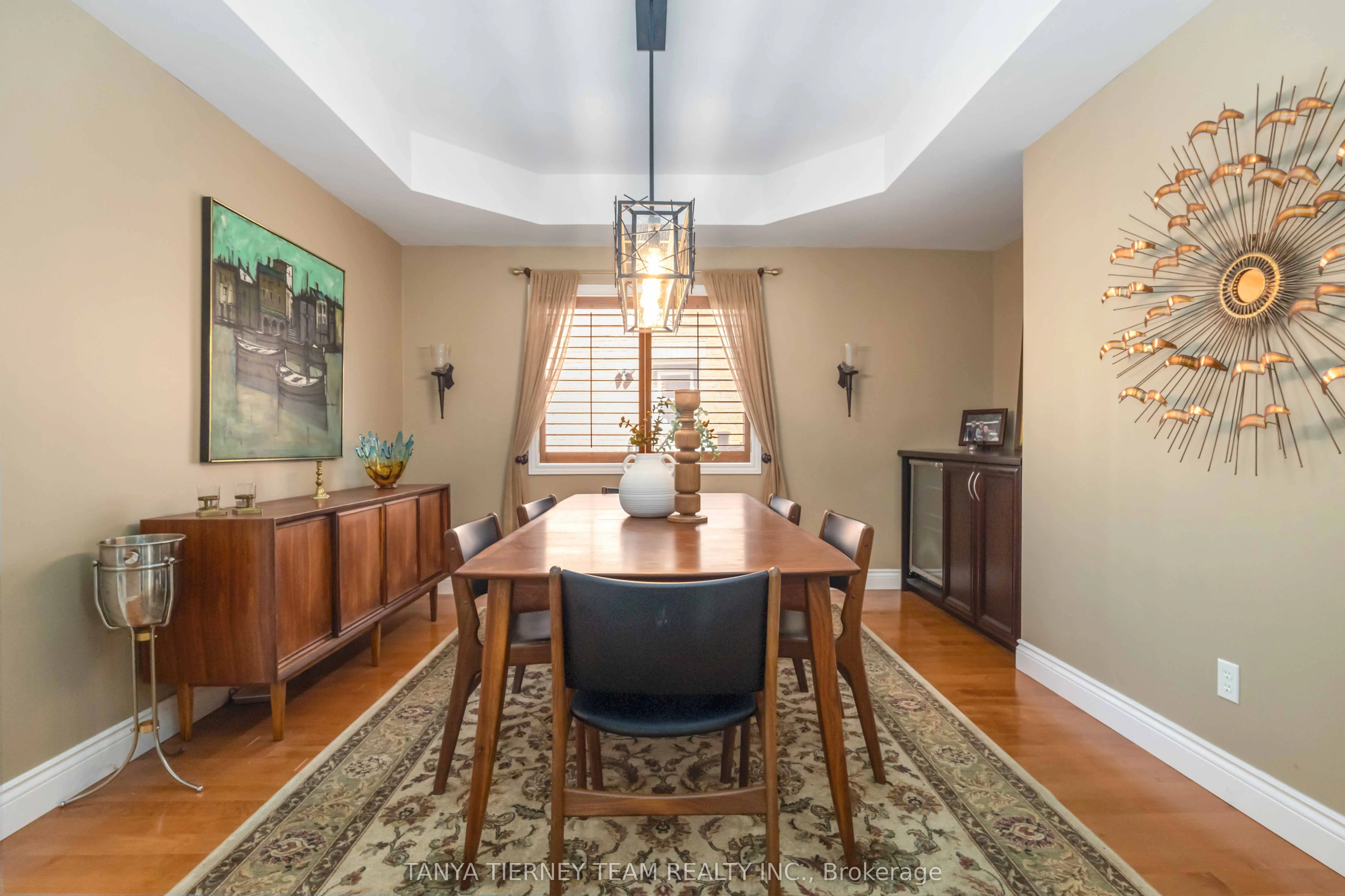 6 Braddock Court