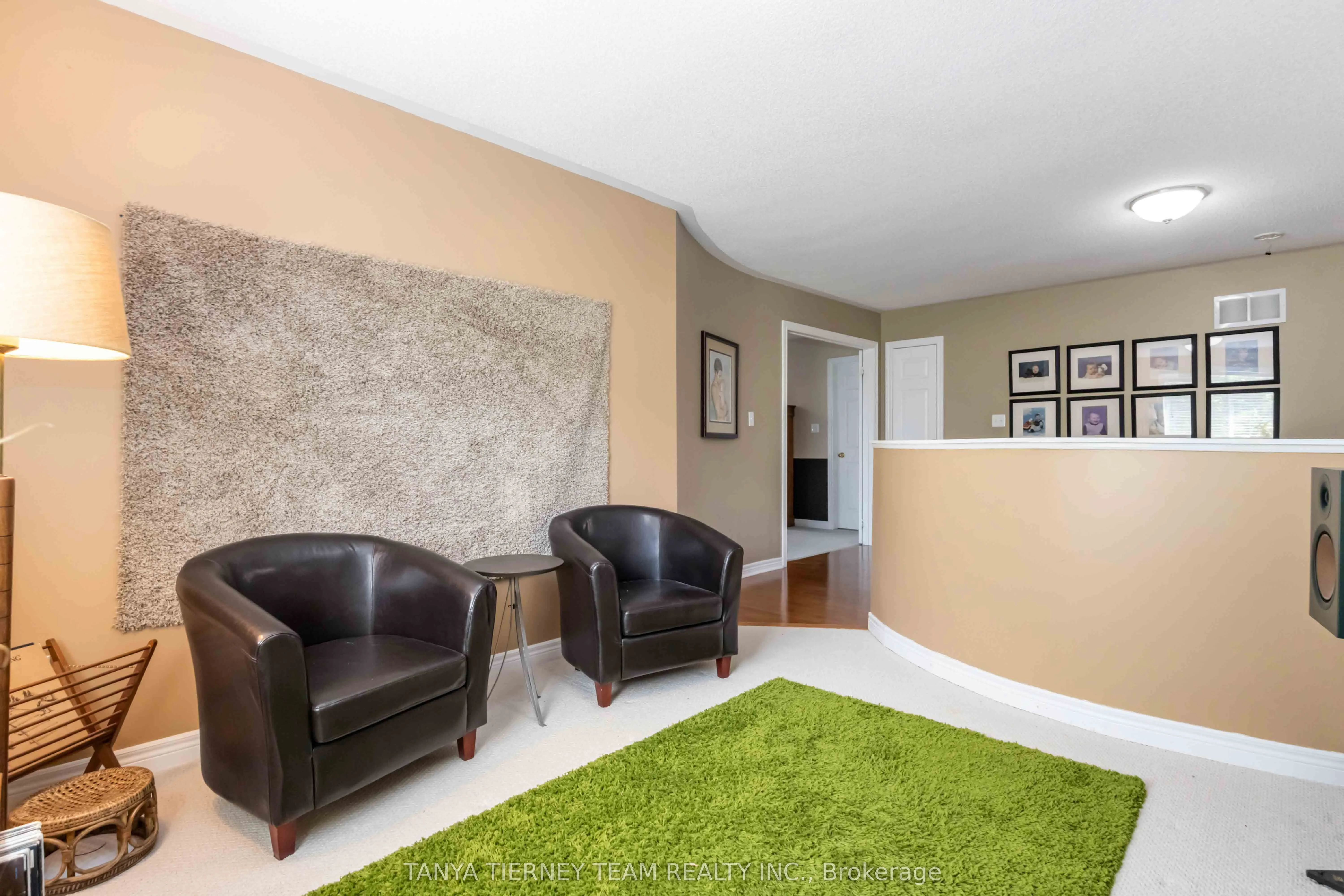 6 Braddock Court