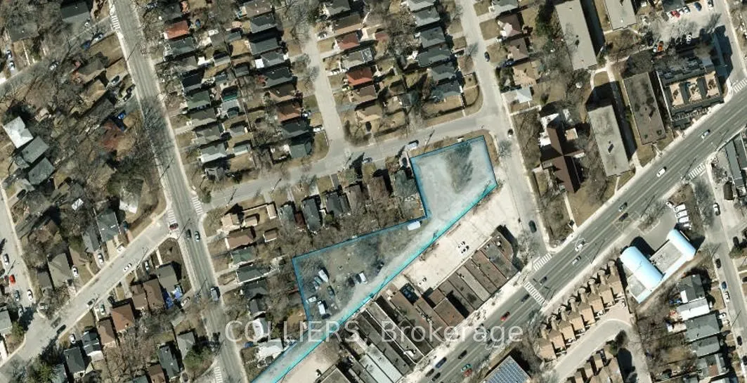 10 Manderley Drive