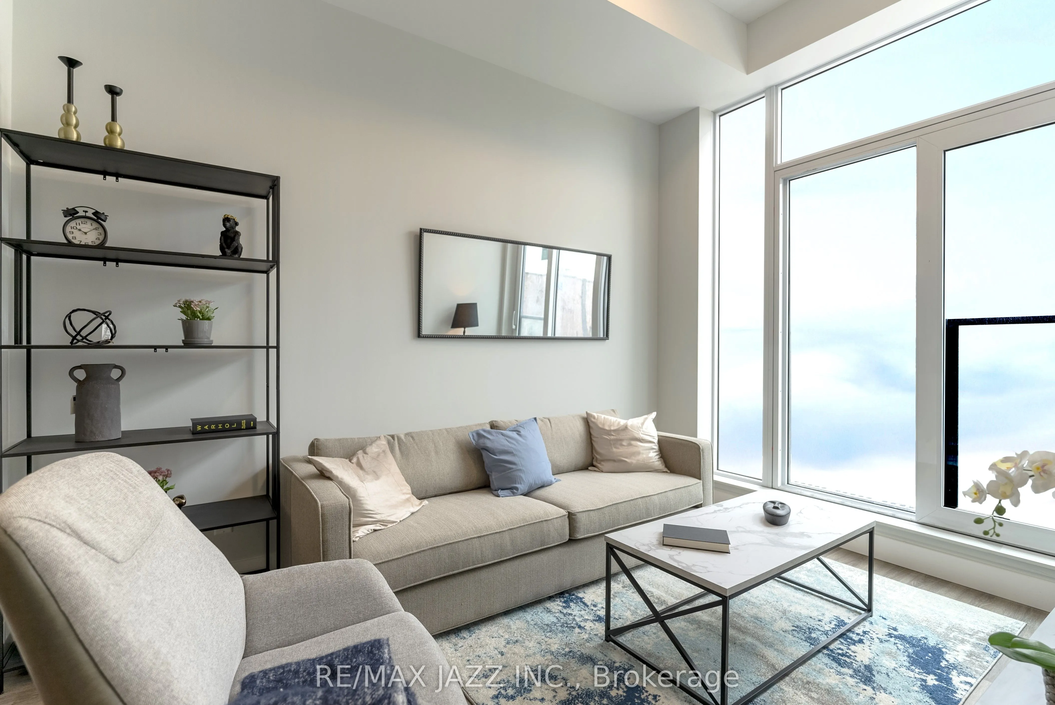 80 Bond Street E, #204