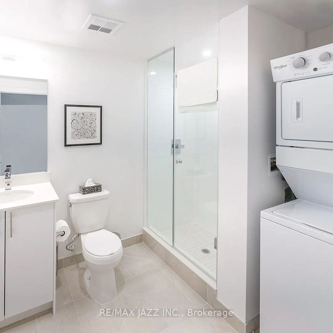 80 Bond Street E, #204