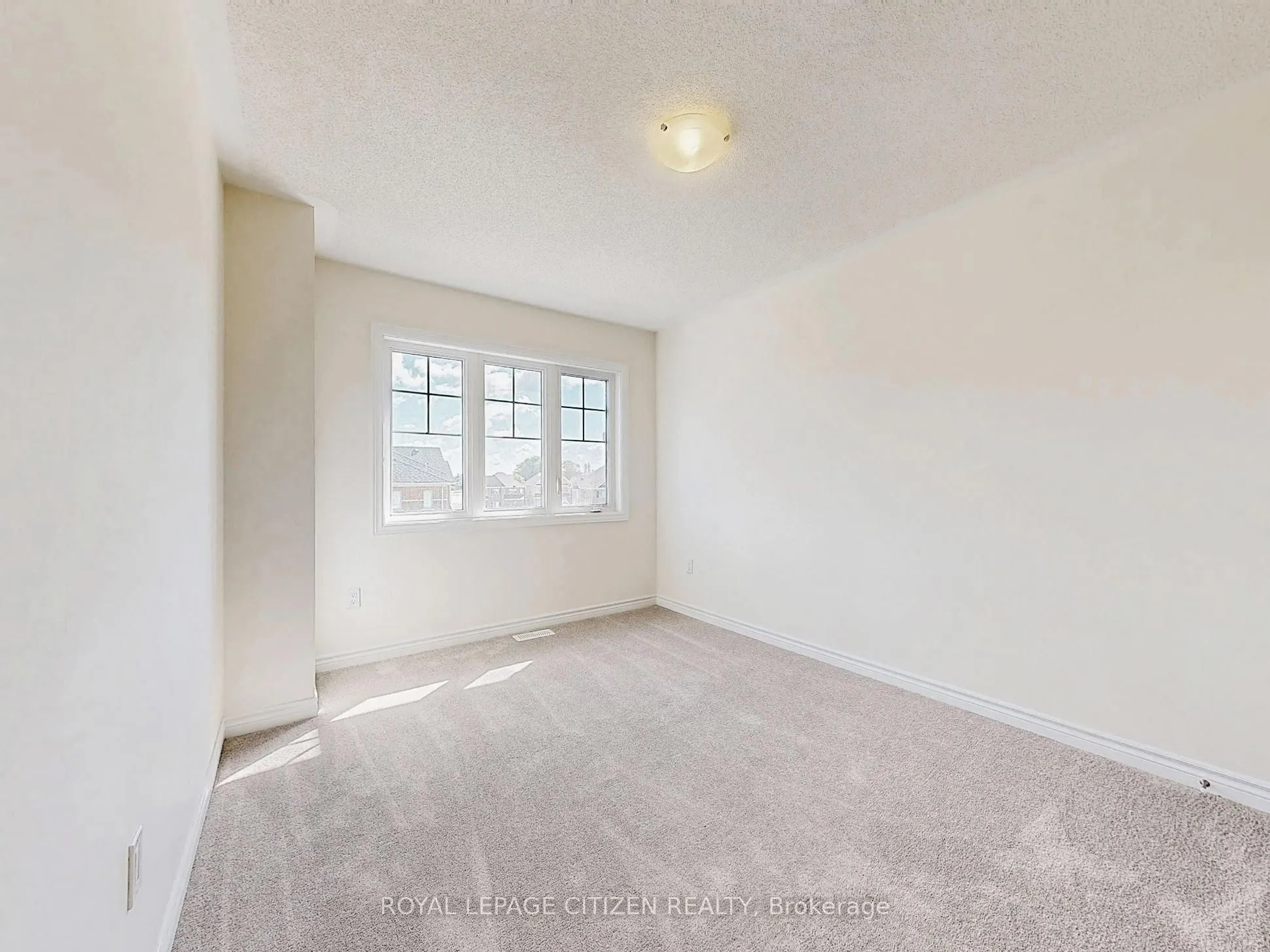 146 North Garden Boulevard