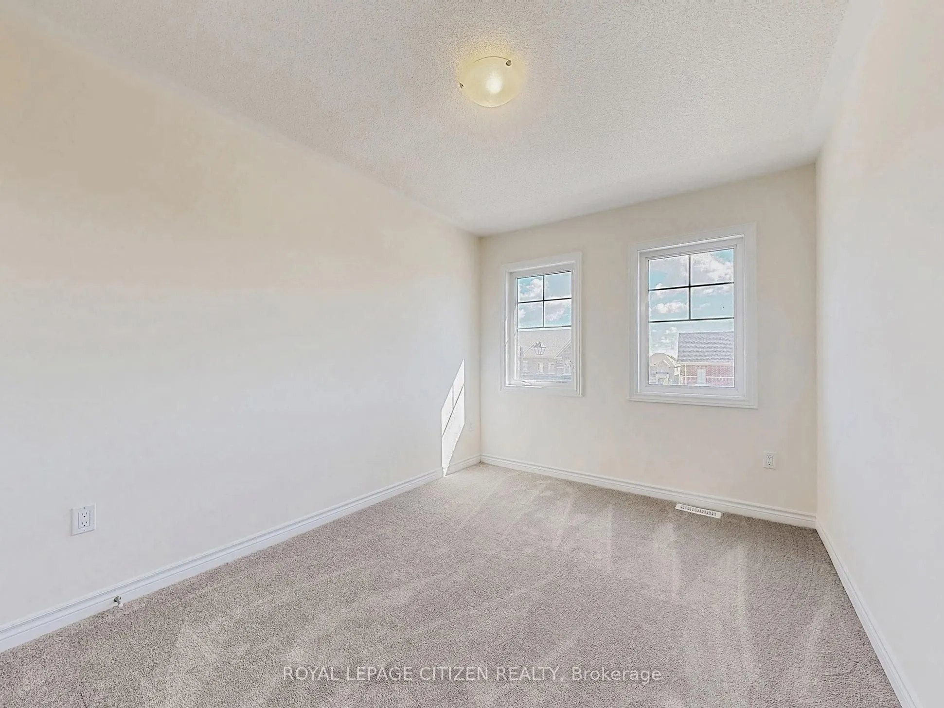 146 North Garden Boulevard
