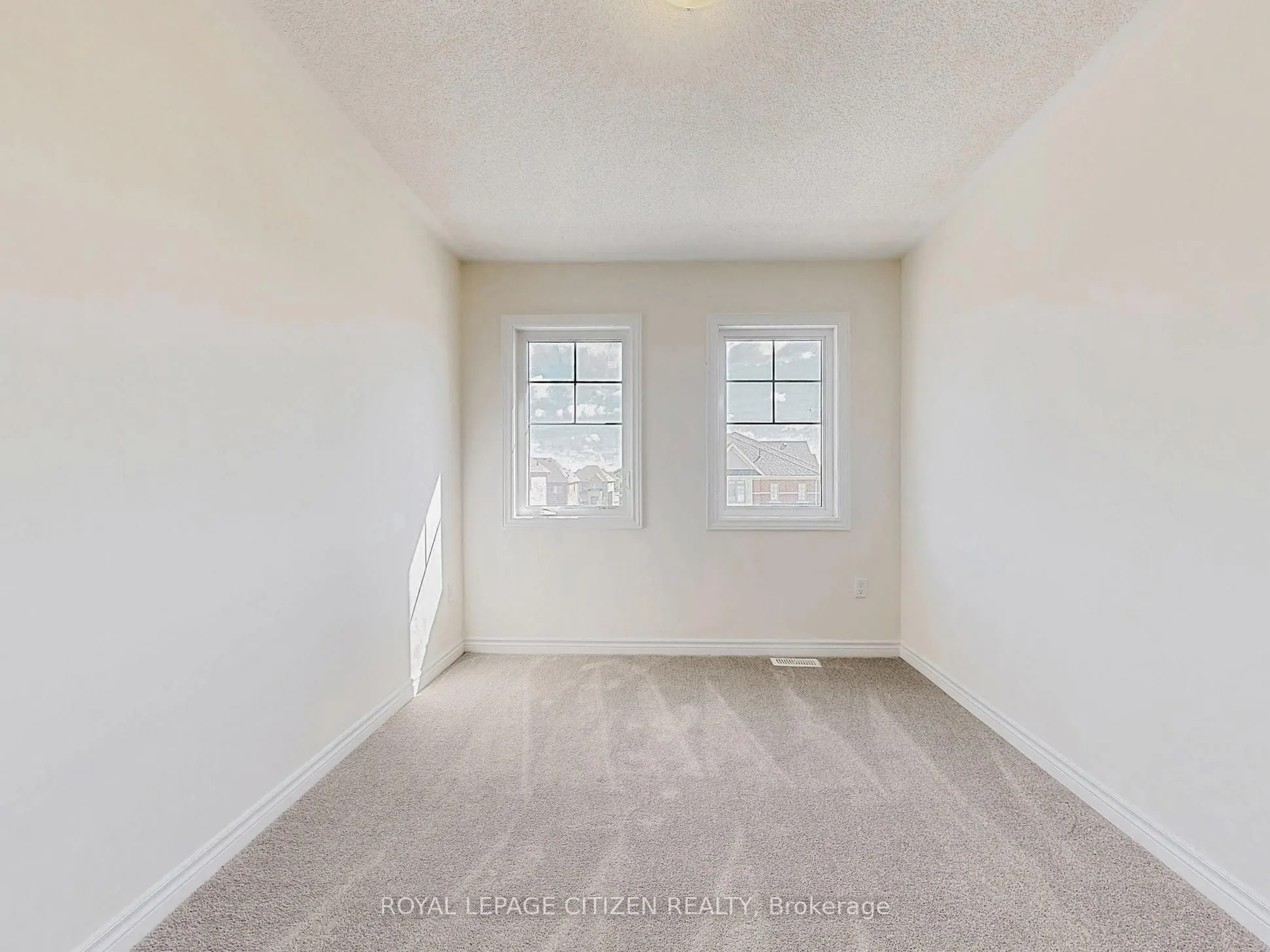146 North Garden Boulevard
