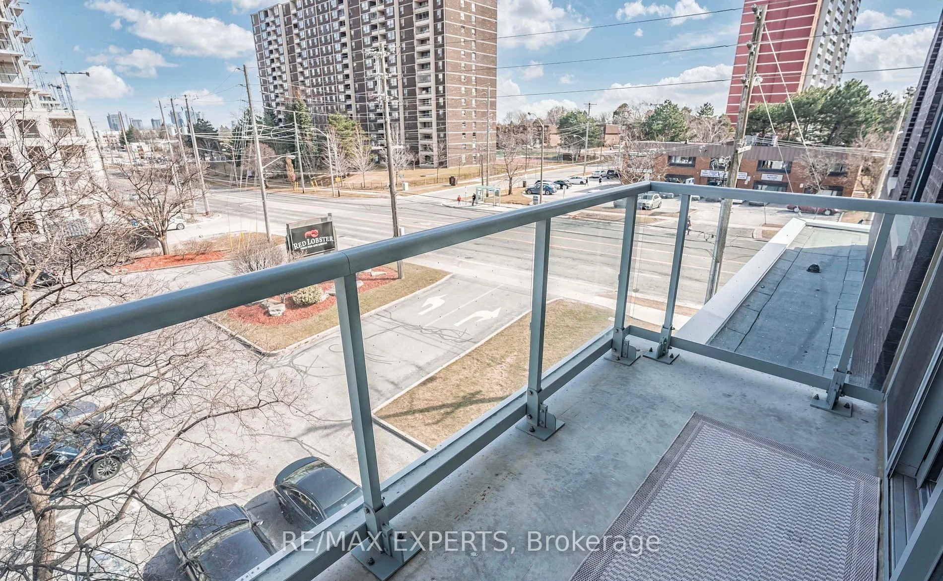 3220 Sheppard Avenue E, #208