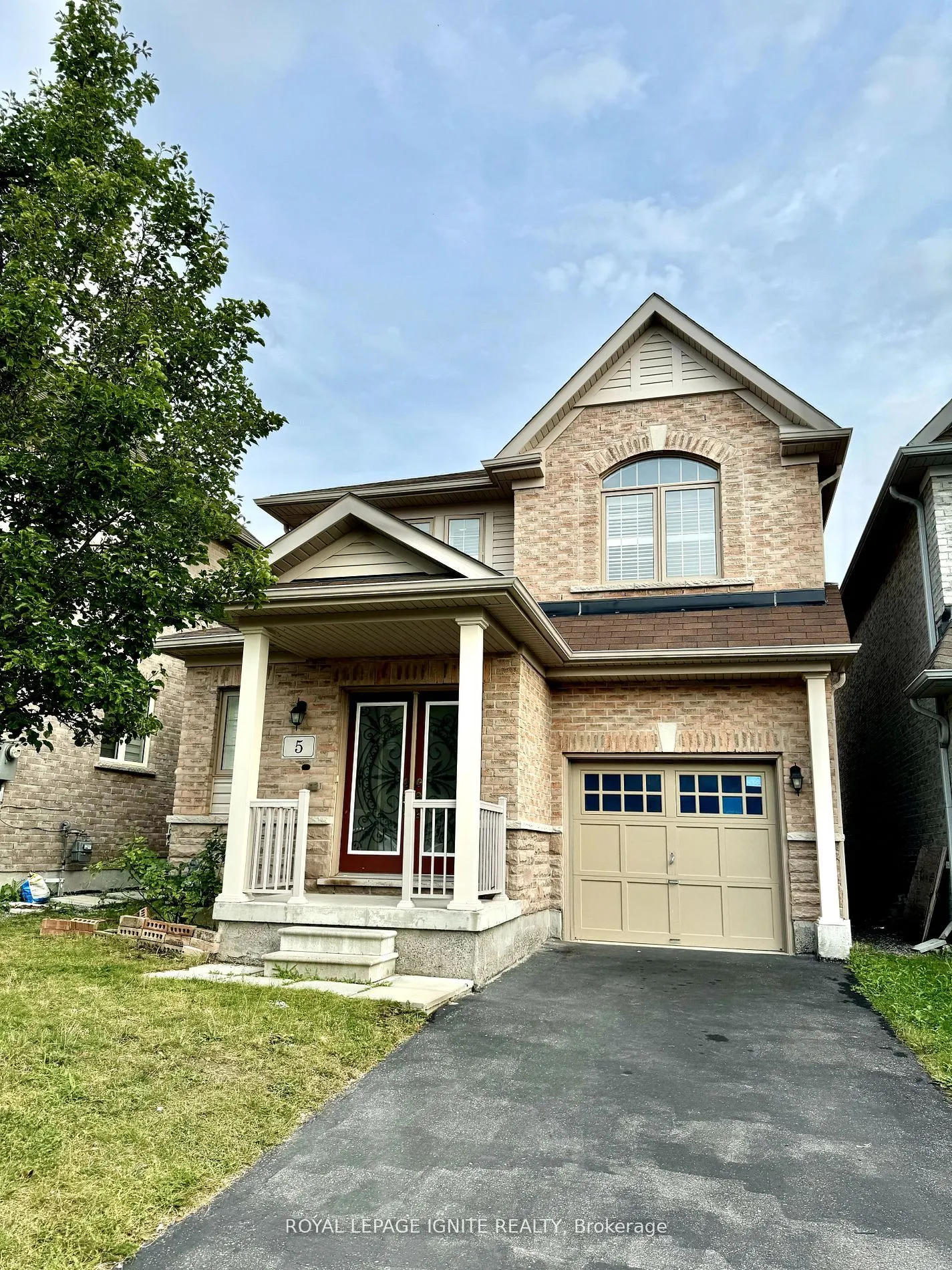 5 Holroyd Street, #Upper