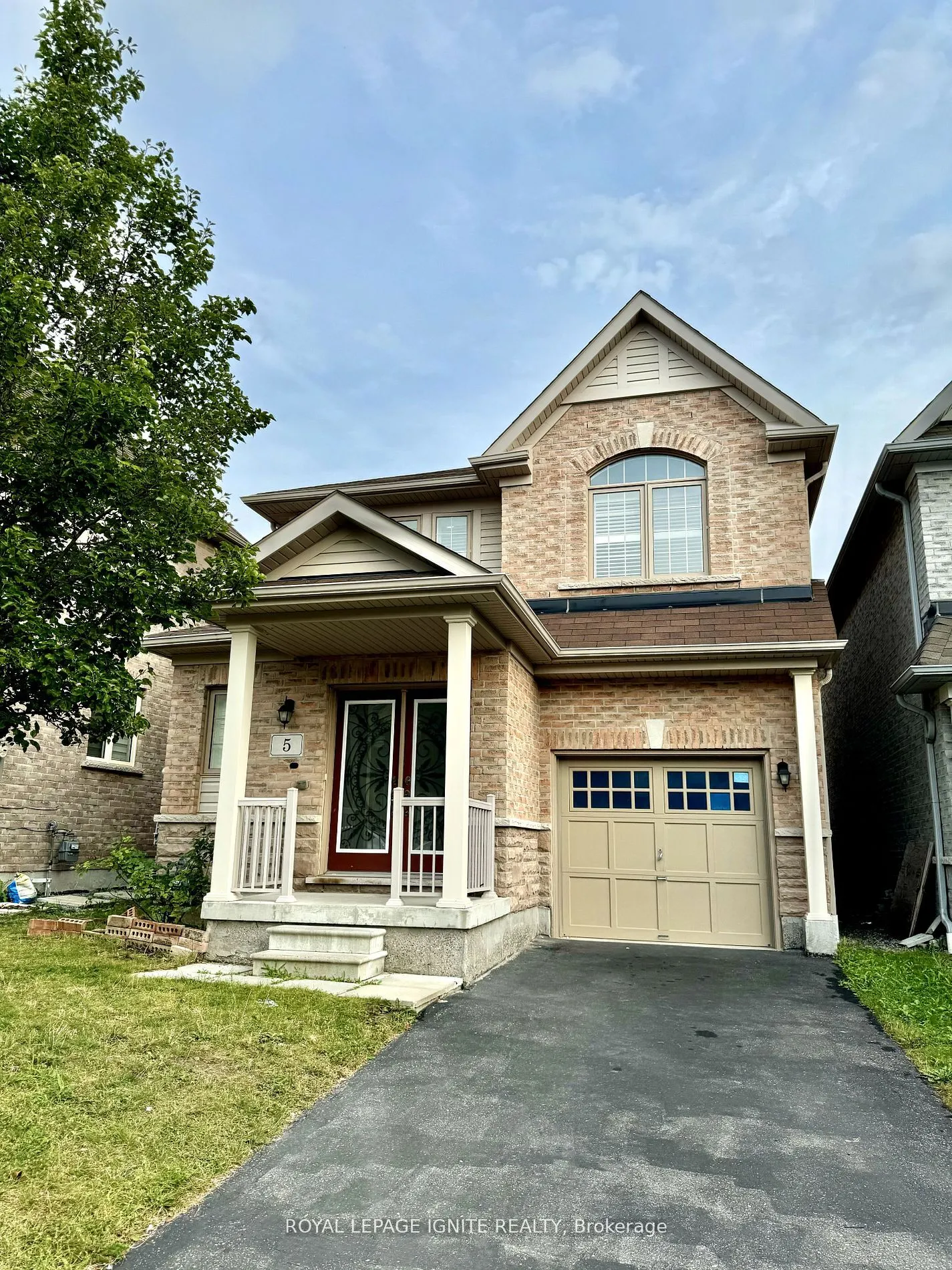 5 Holroyd Street, #Upper