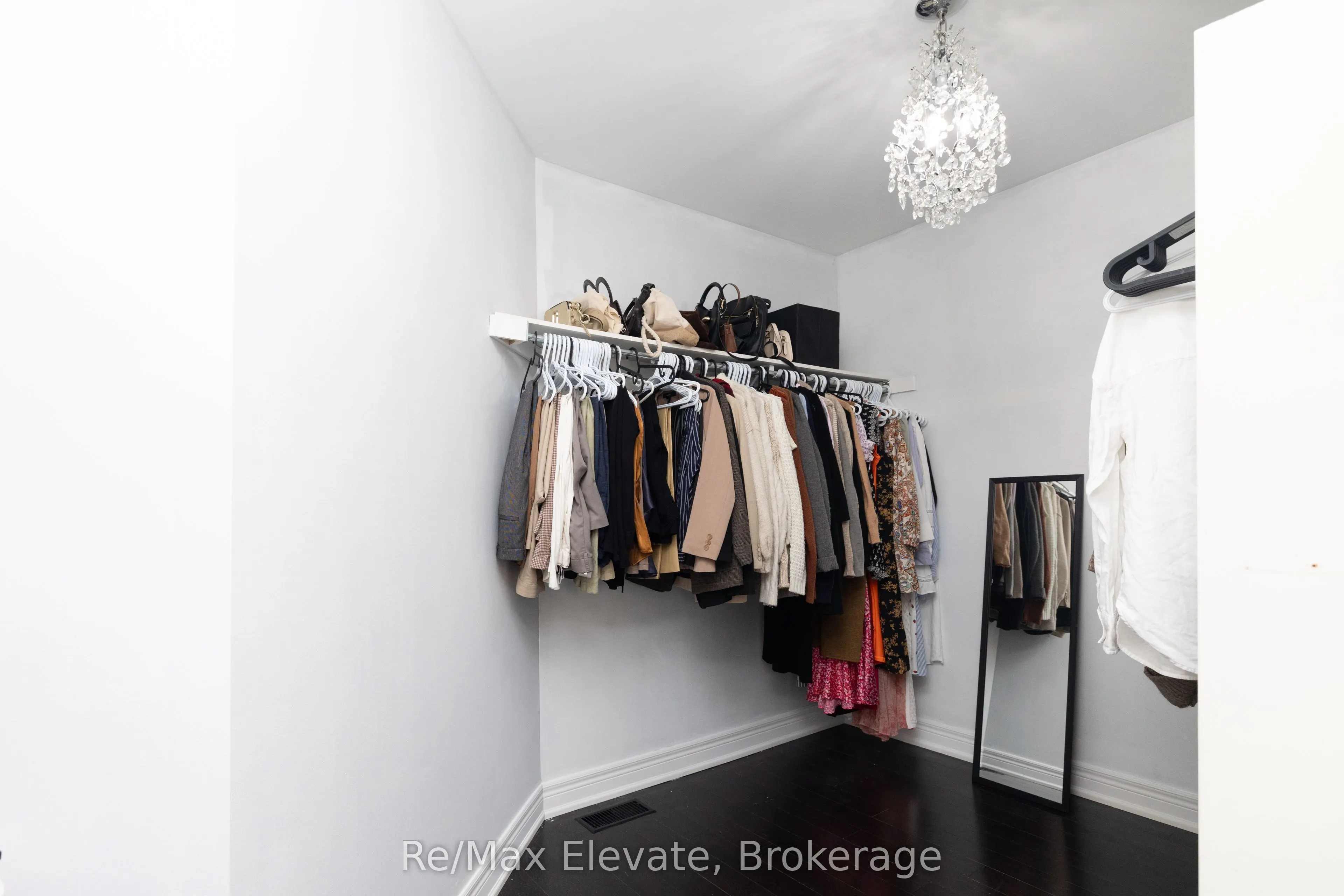 999 Coldstream Drive