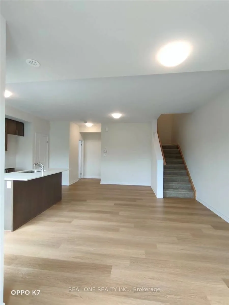 490 Beresford Path, #5