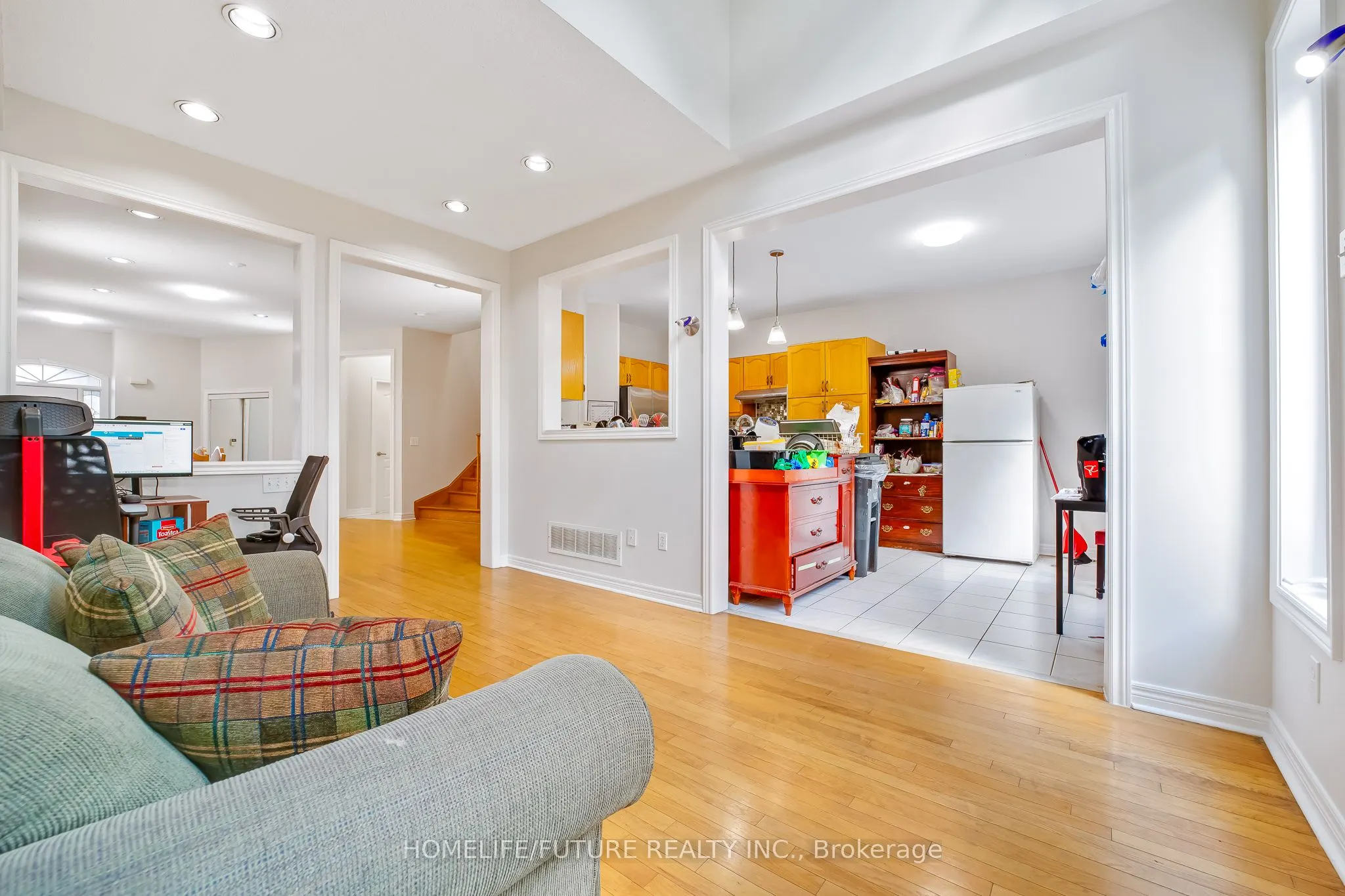 88 Mourning Dove Crescent