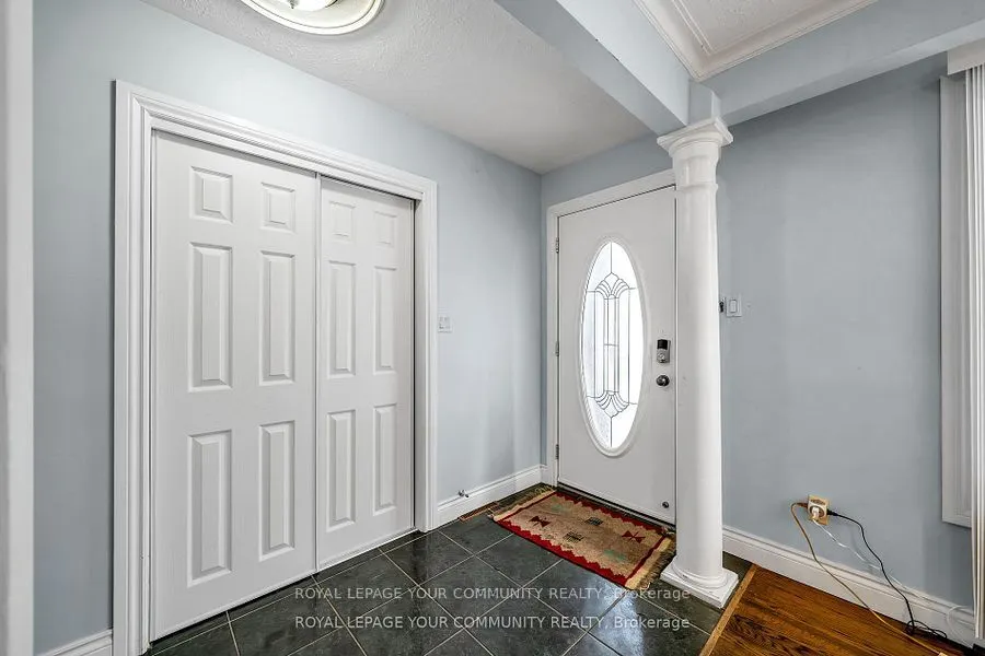 21 Forest Road