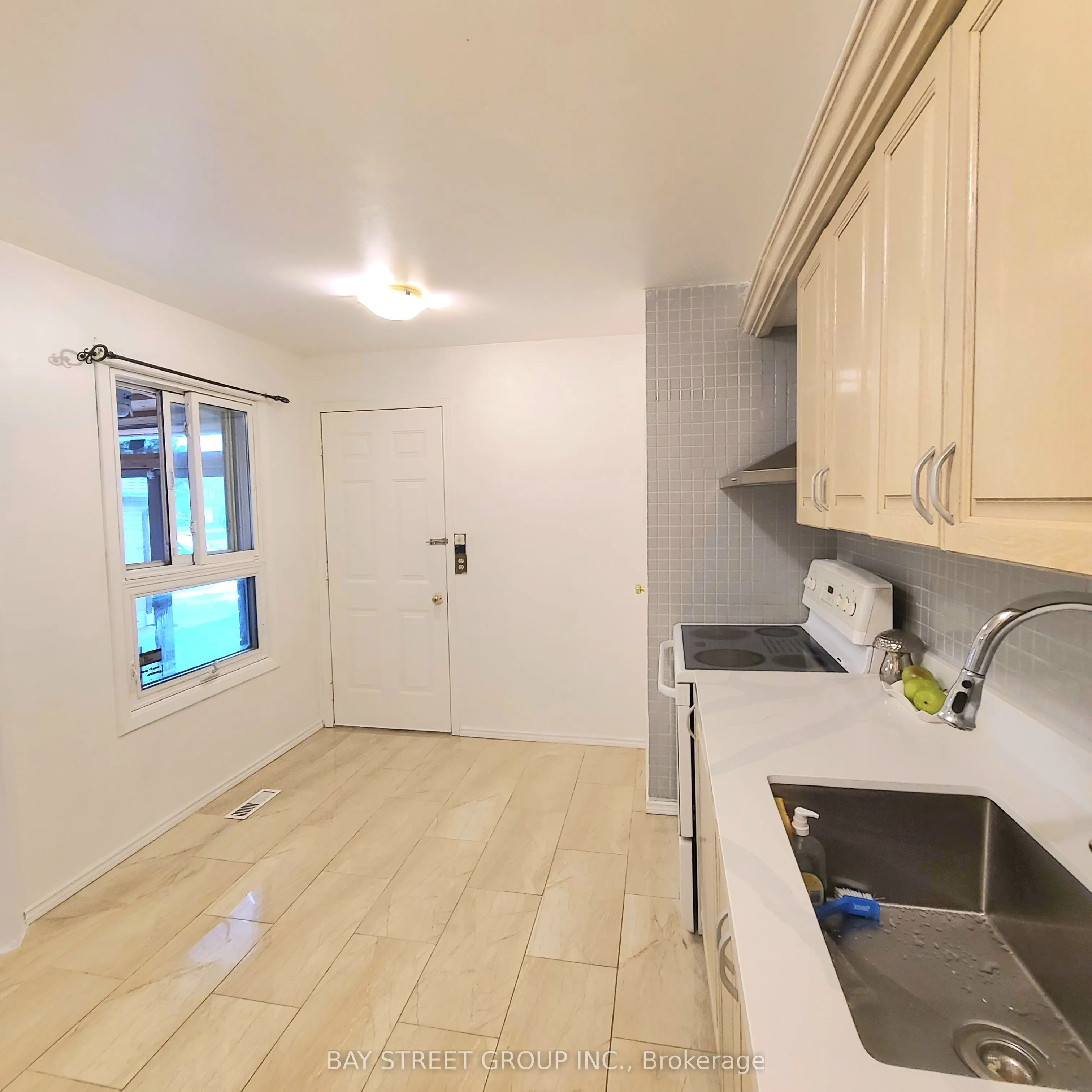 73 Treetops Court