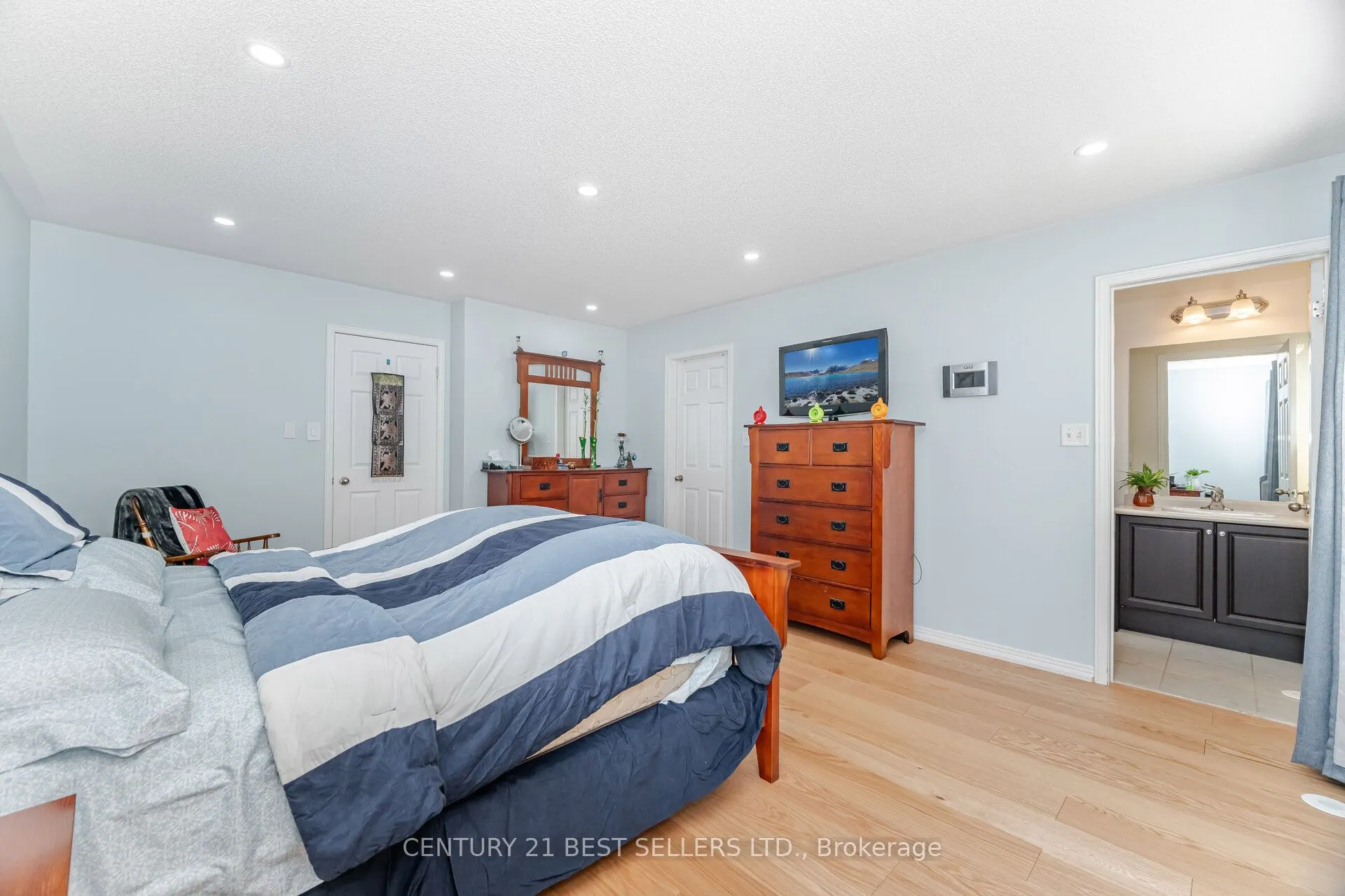 82 Pilkington Drive