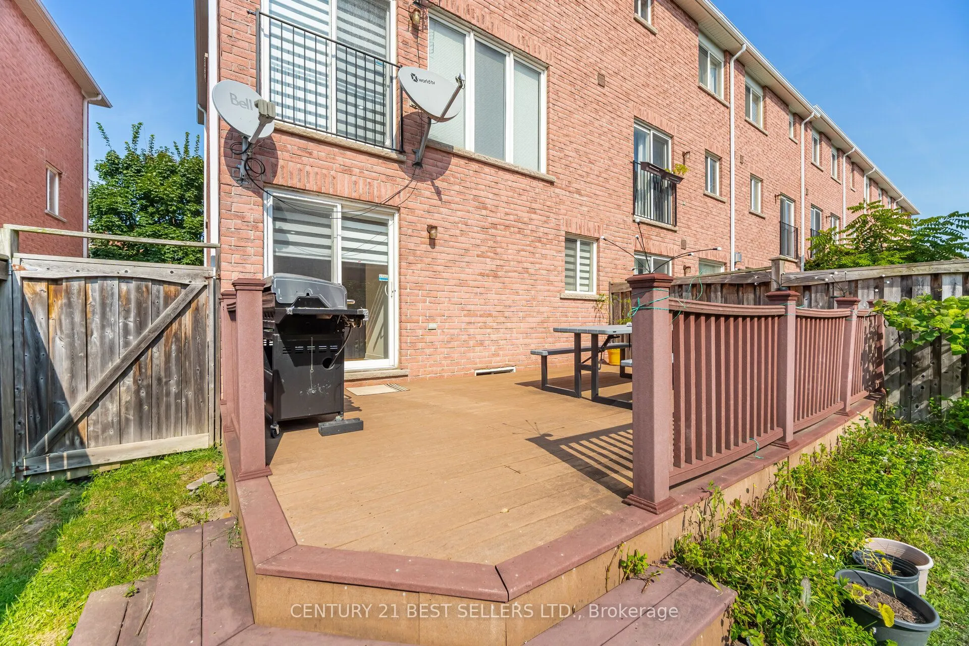 82 Pilkington Drive