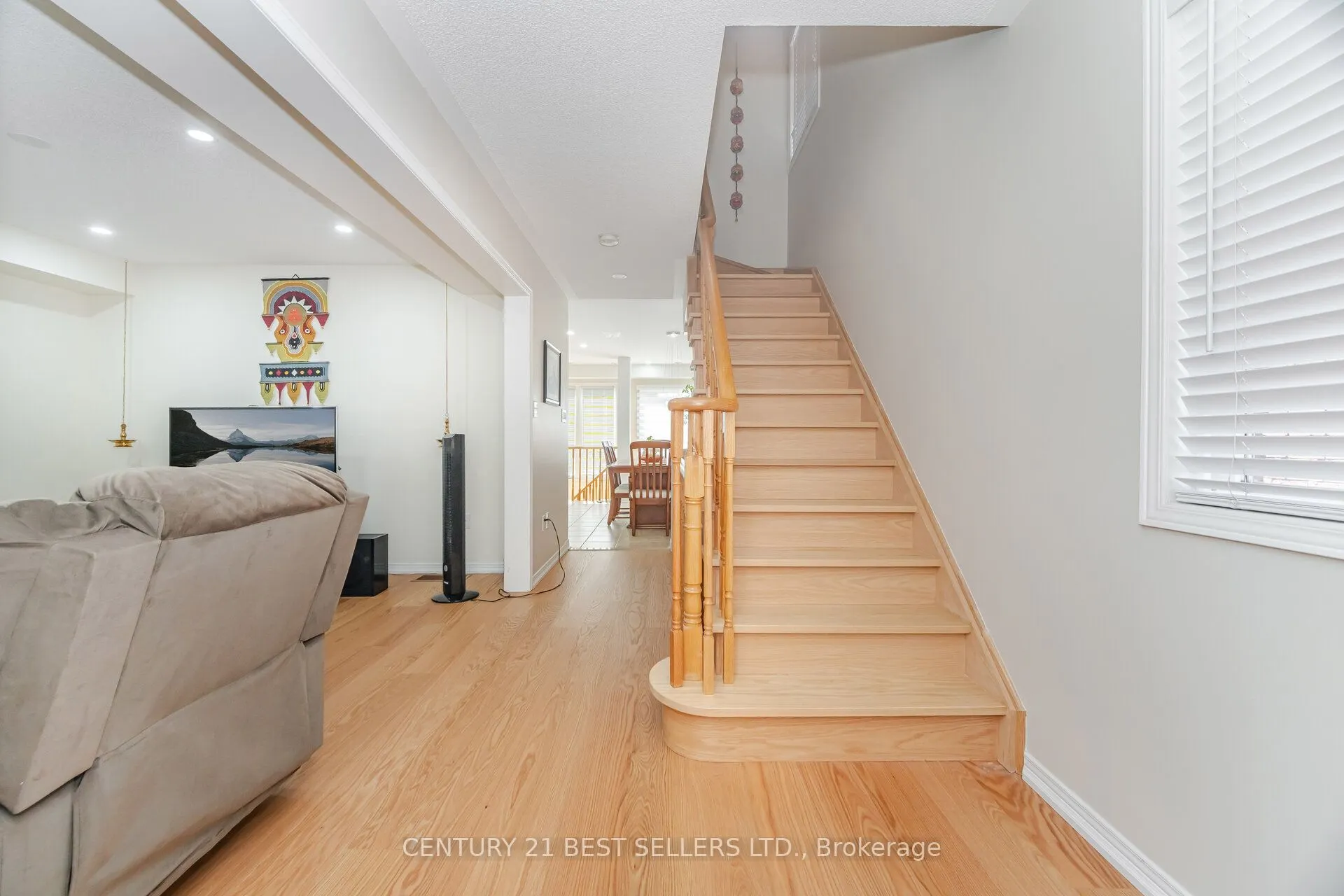82 Pilkington Drive