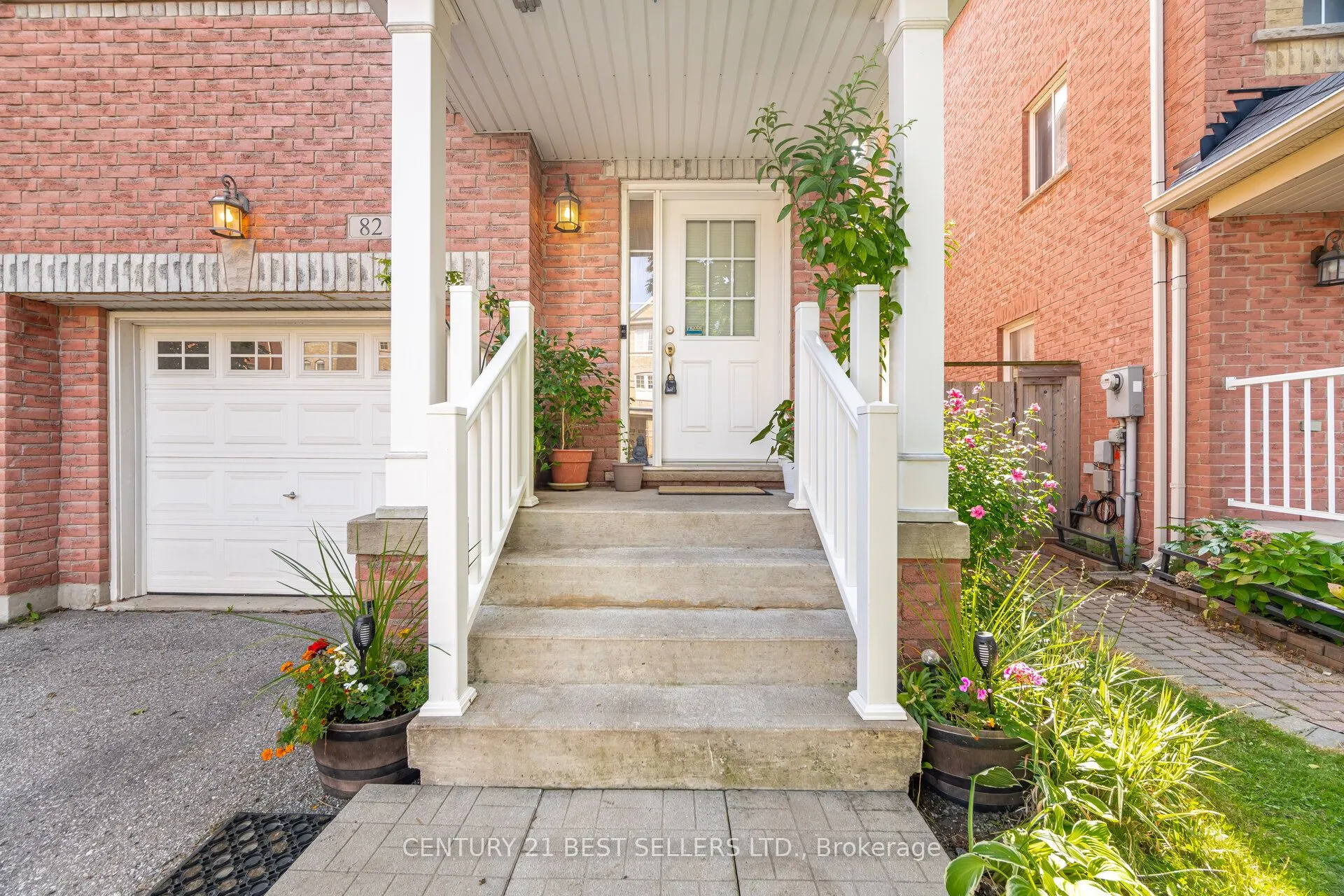 82 Pilkington Drive