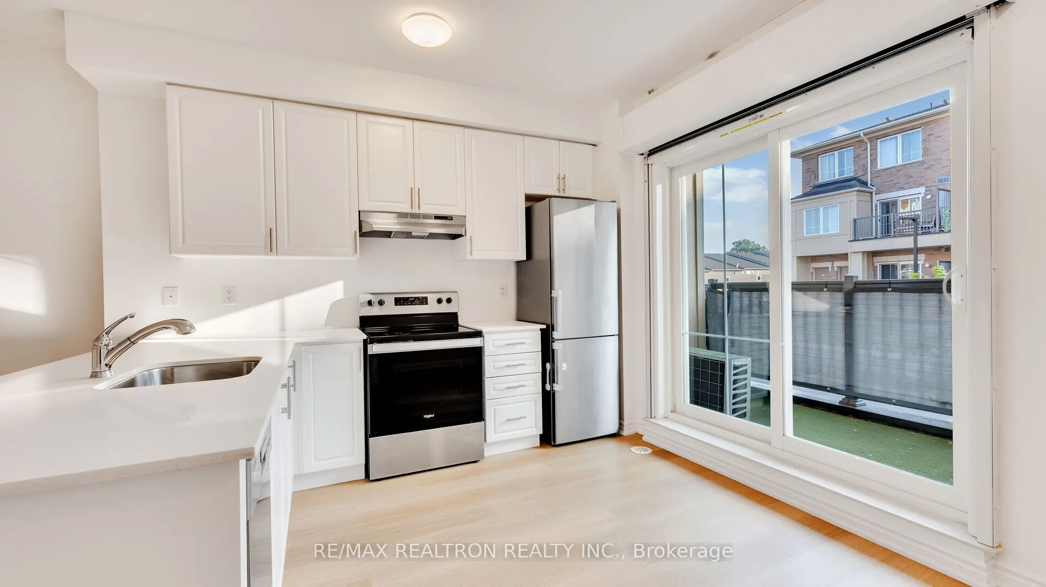 470 Beresford Path, #4