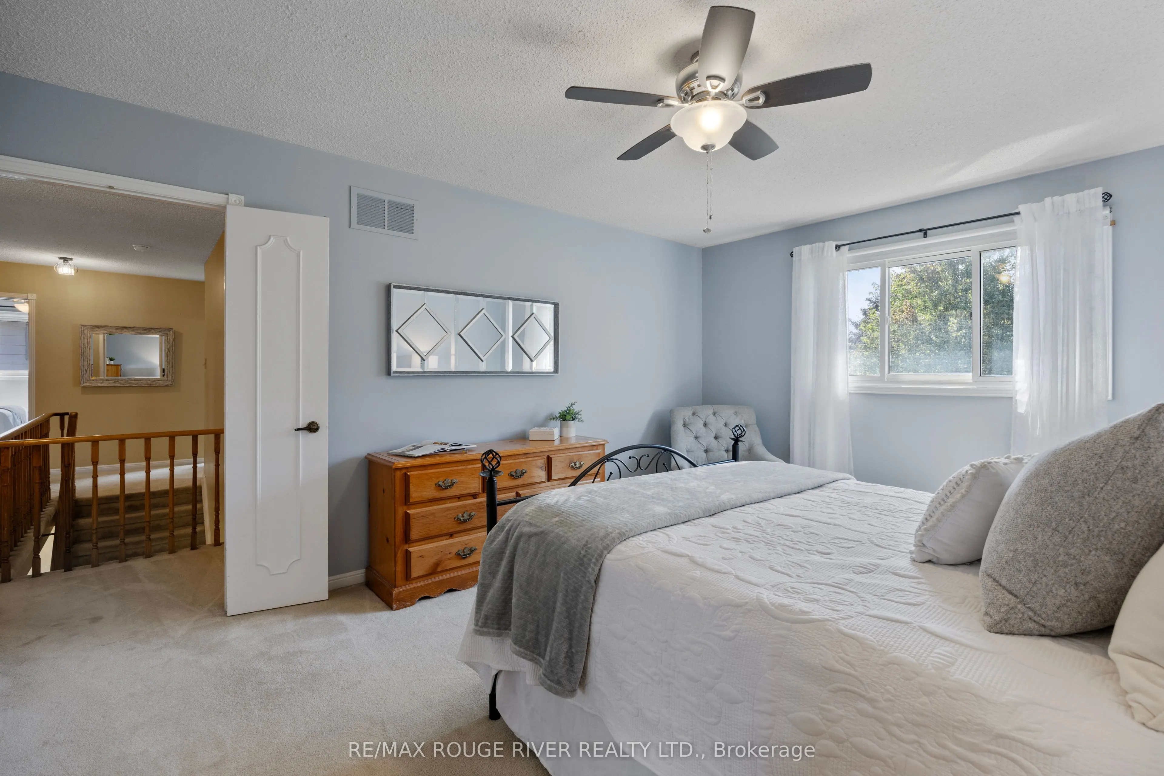 12 Woodlawn Court