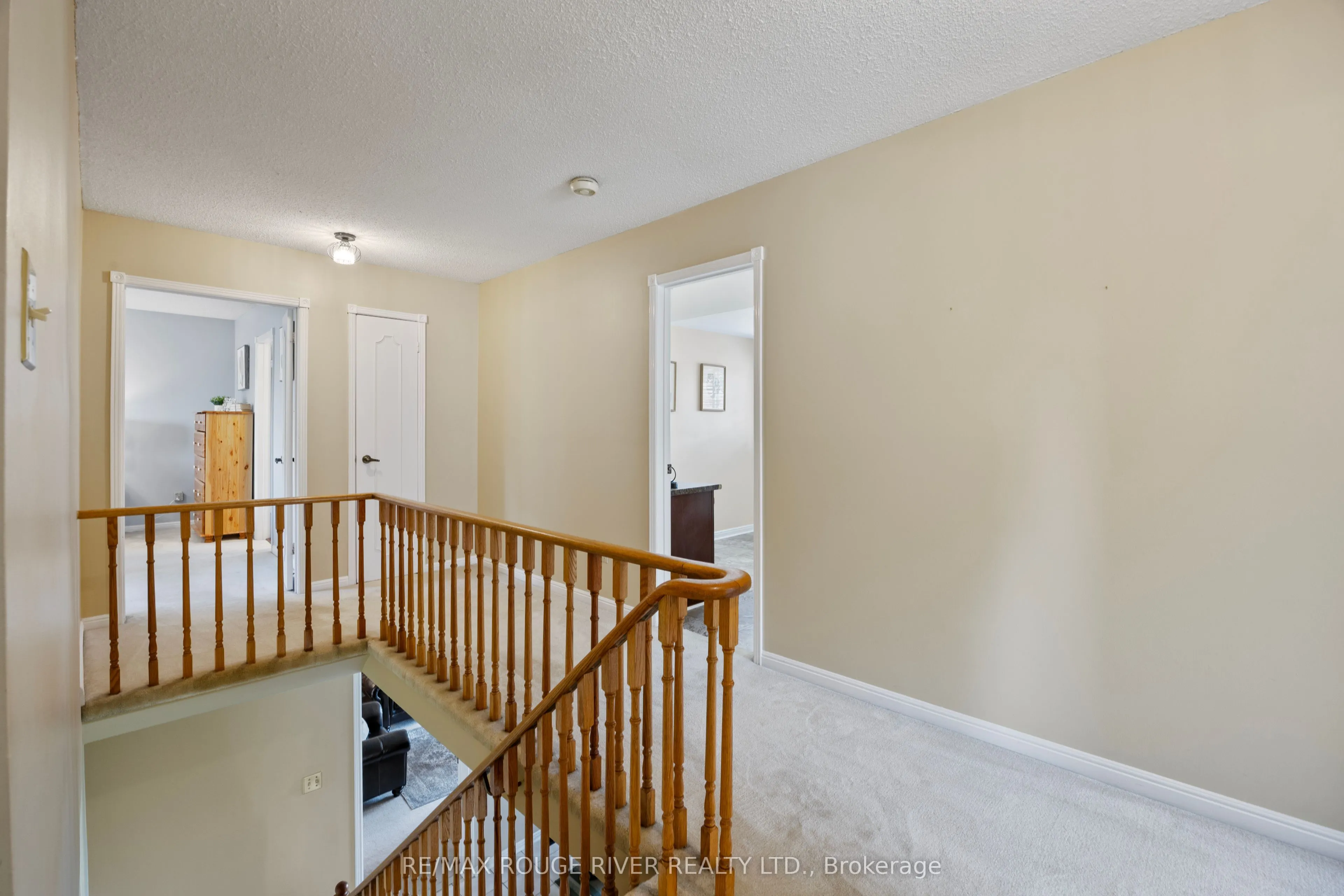 12 Woodlawn Court
