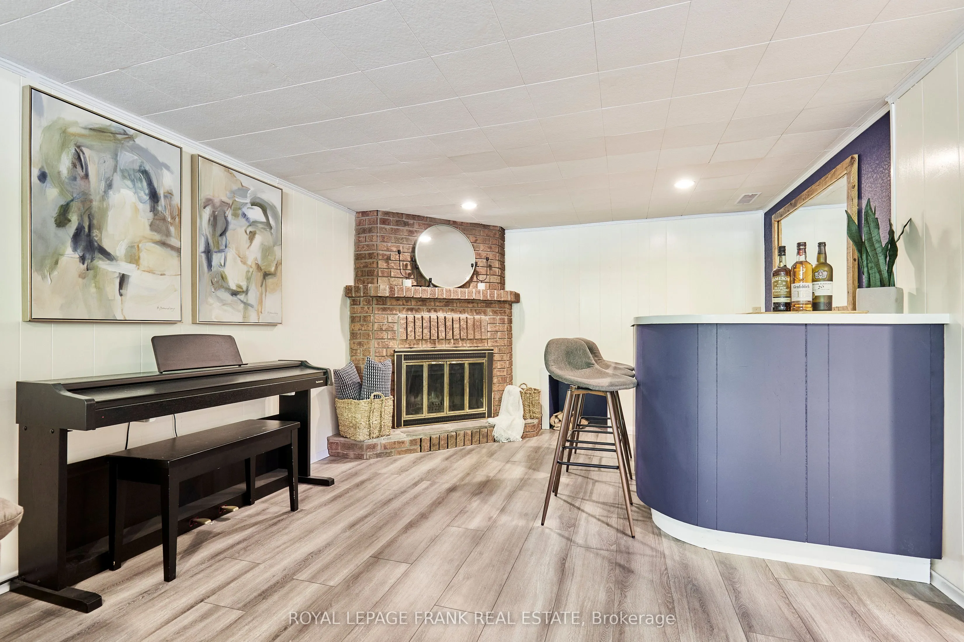 432 Park Road N