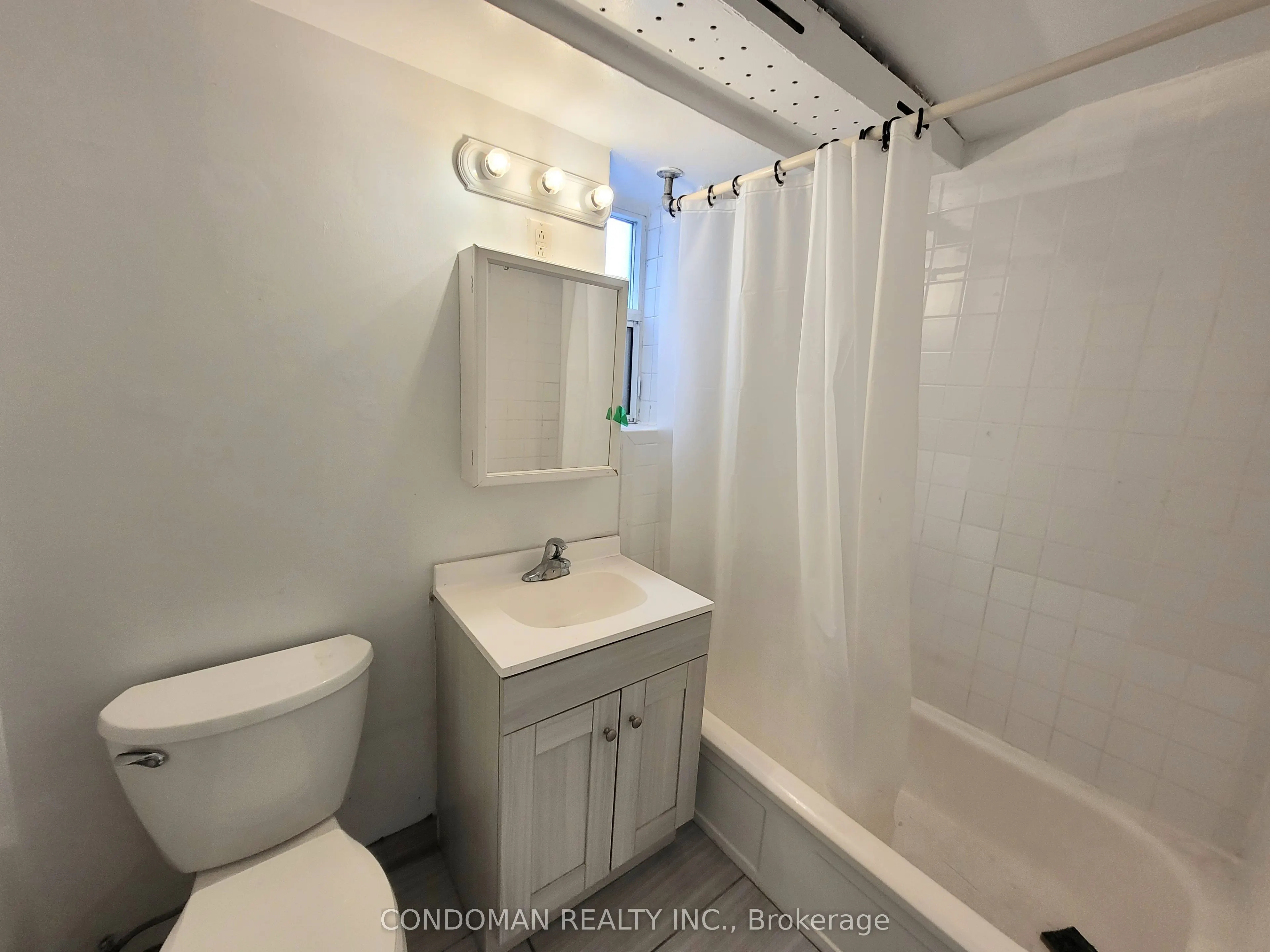 852 Broadview Avenue, #B1