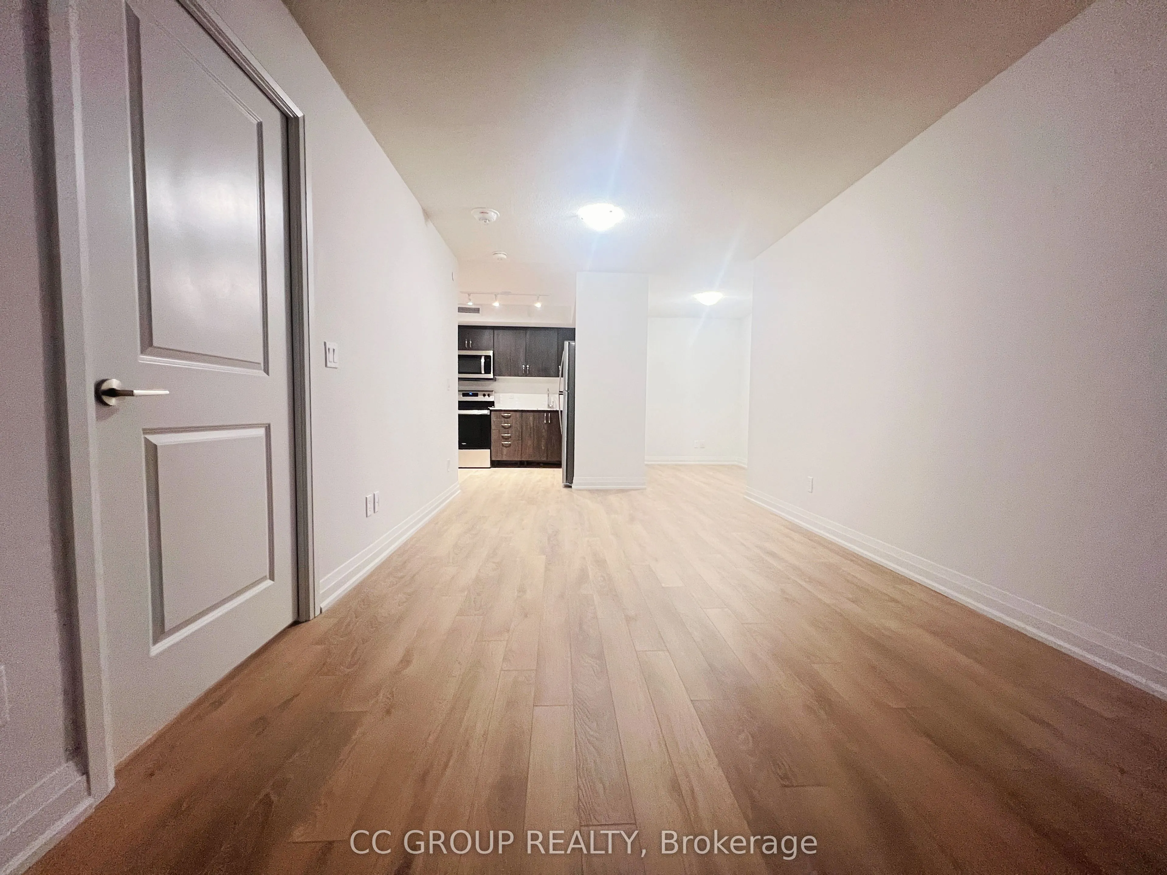 20 Meadowglen Place, #1705