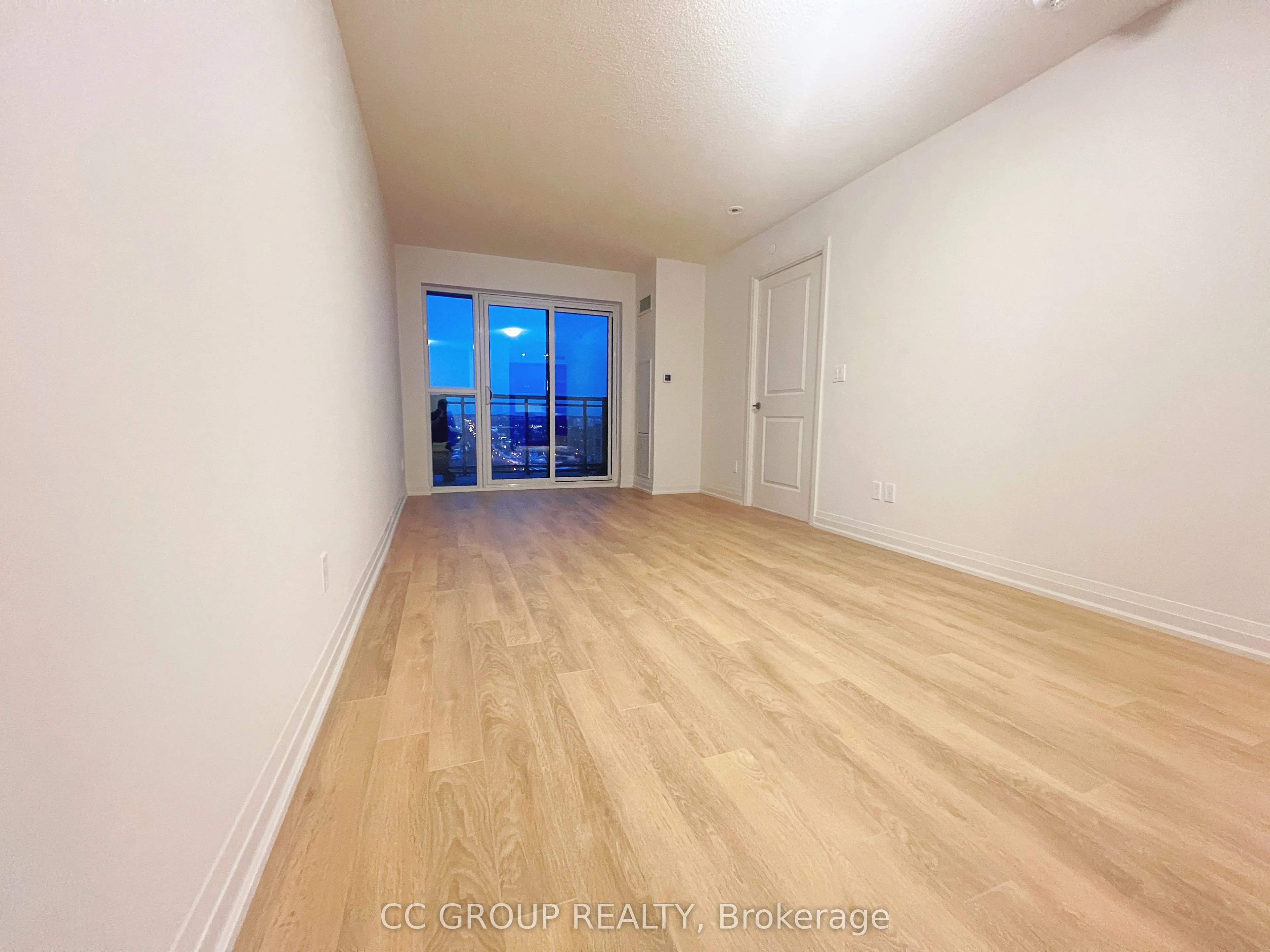20 Meadowglen Place, #1705