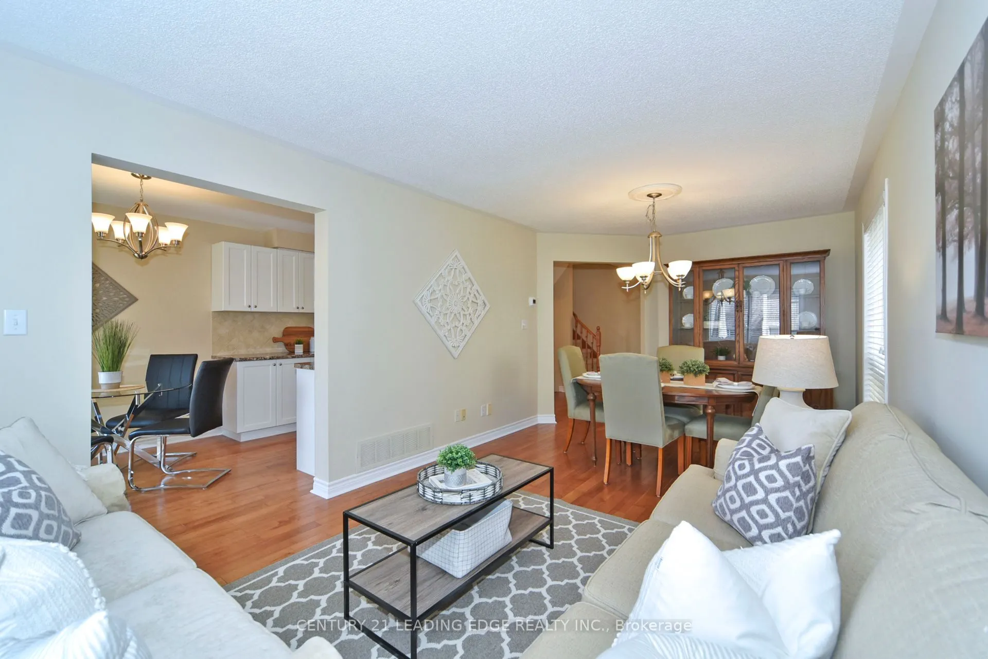 548 Nottingham Crescent