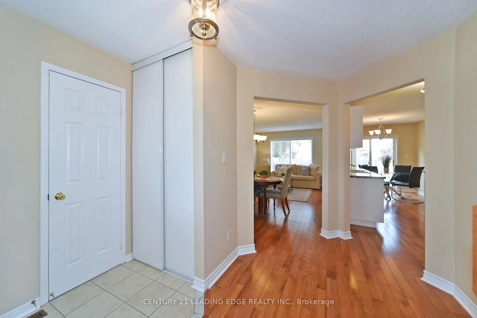 548 Nottingham Crescent