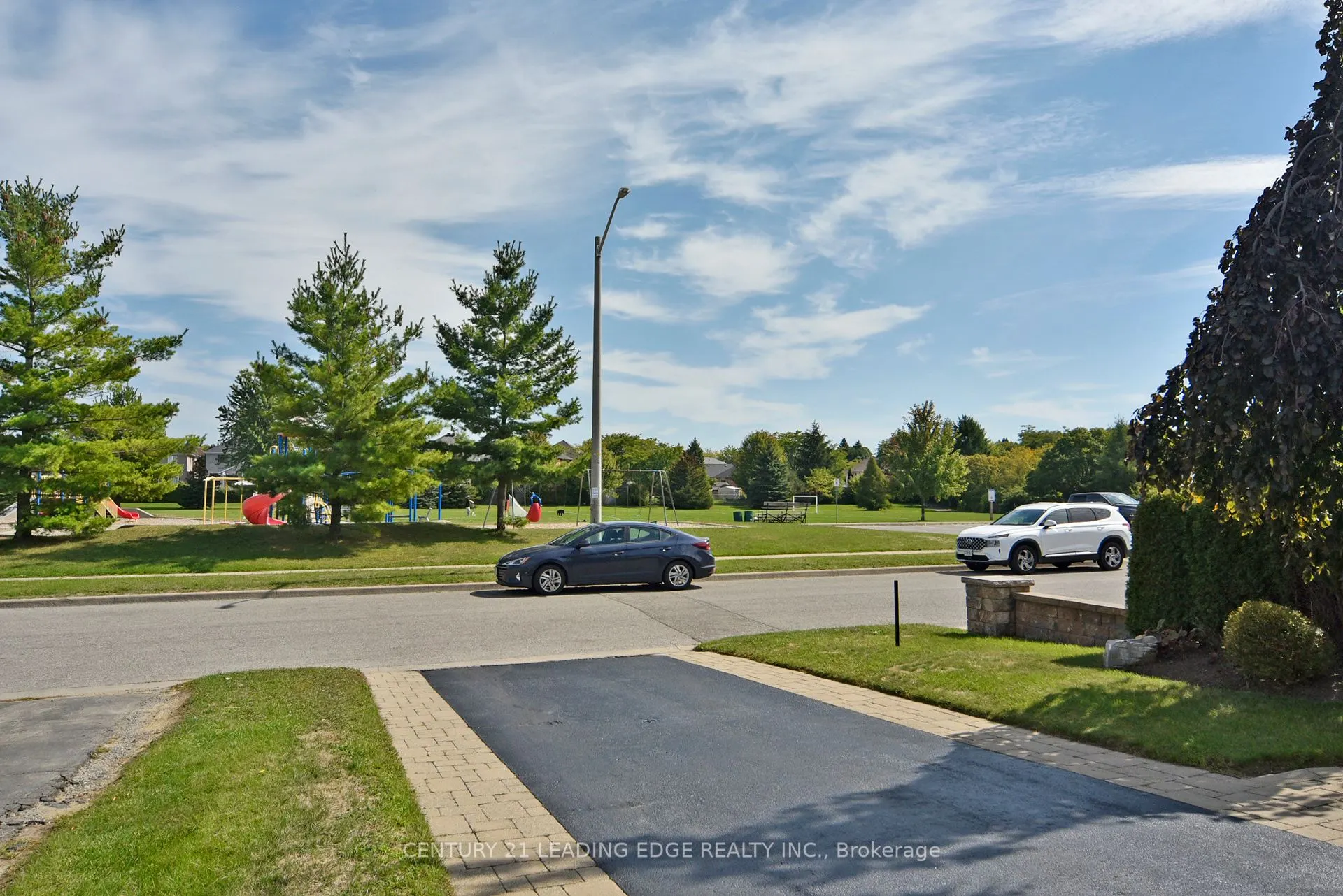 548 Nottingham Crescent