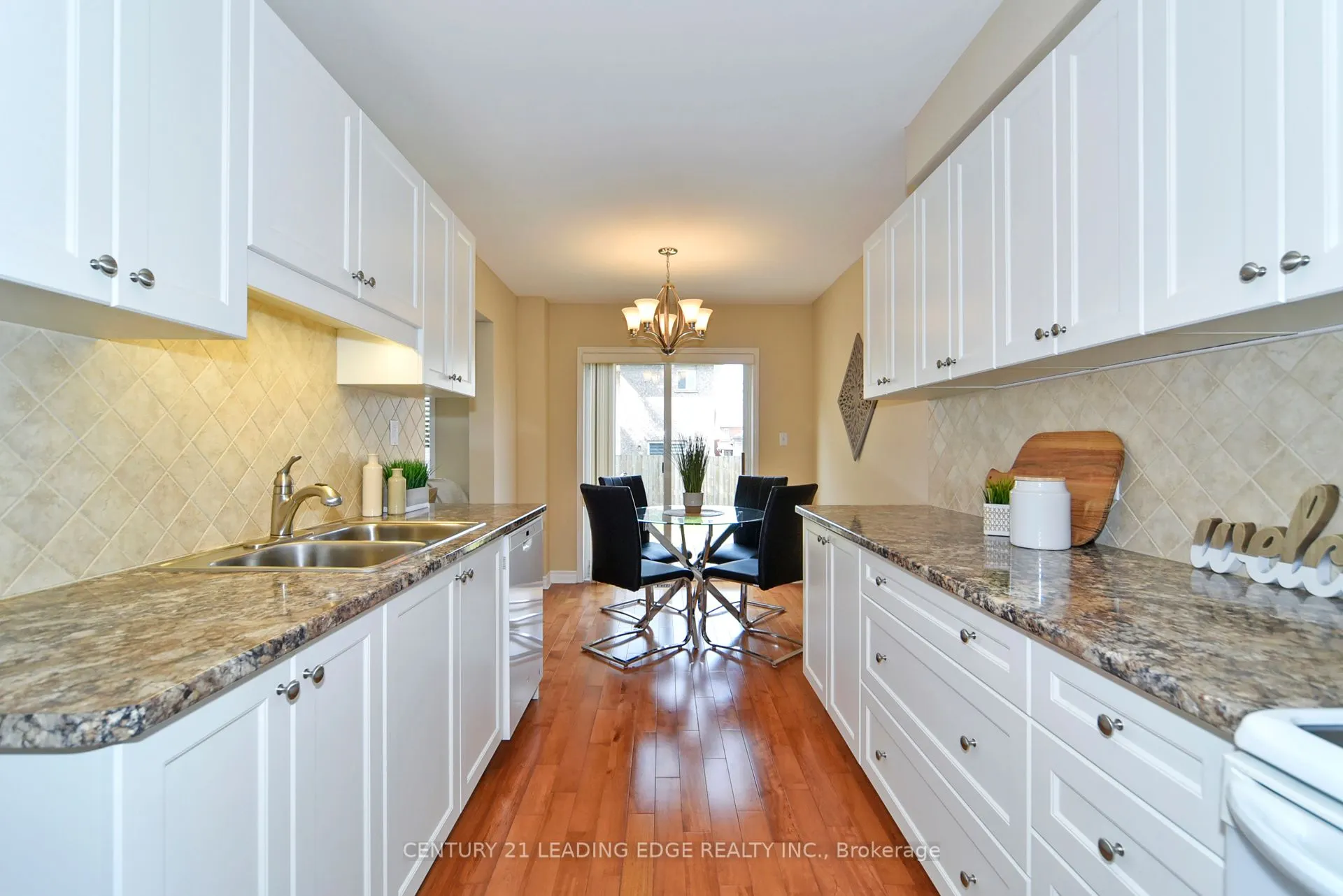 548 Nottingham Crescent