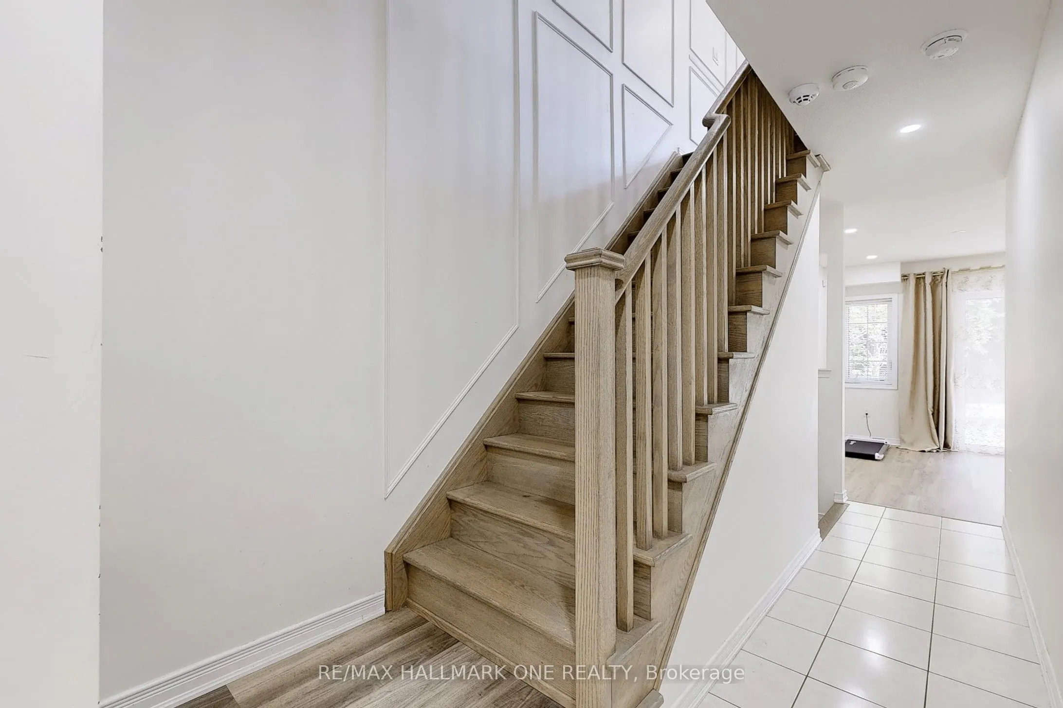 27 Healthcote Lane