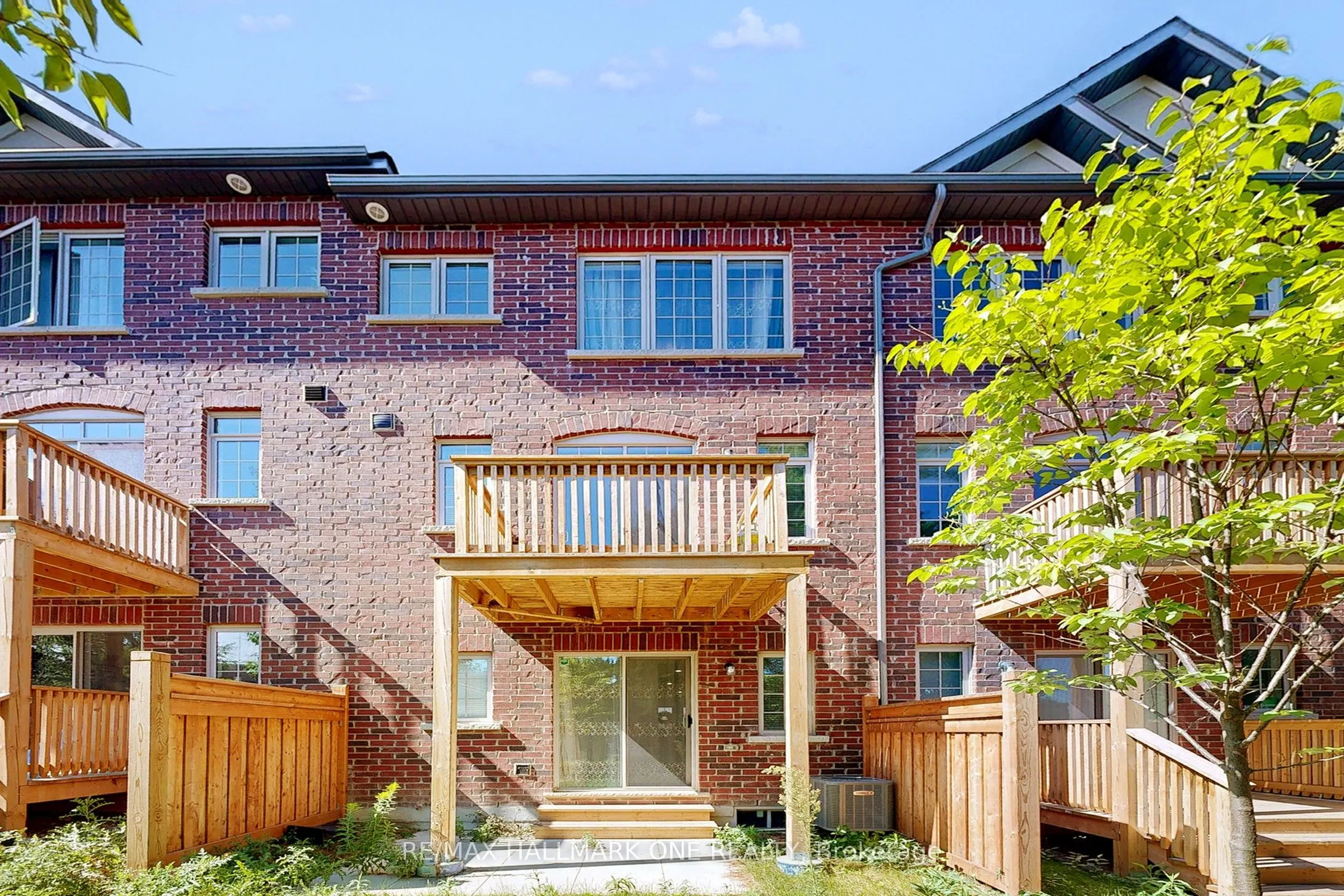 27 Healthcote Lane