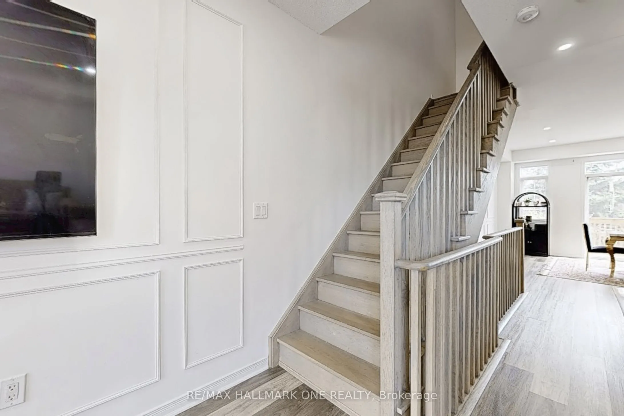 27 Healthcote Lane